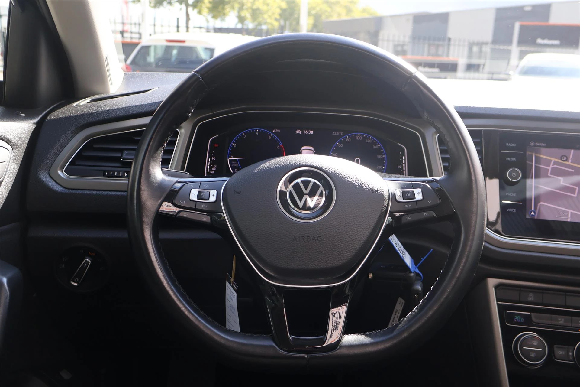 Hoofdafbeelding Volkswagen T-Roc