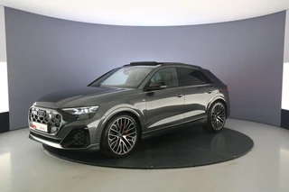 Hoofdafbeelding Audi Q8 Audi Q8 55 TFSI e Pro Line S | Pano | Head up | HD-Matrix | 360Cam | Tour/City | Achteras besturing | B&O | Leder | Trekhaak | 23 inch |
