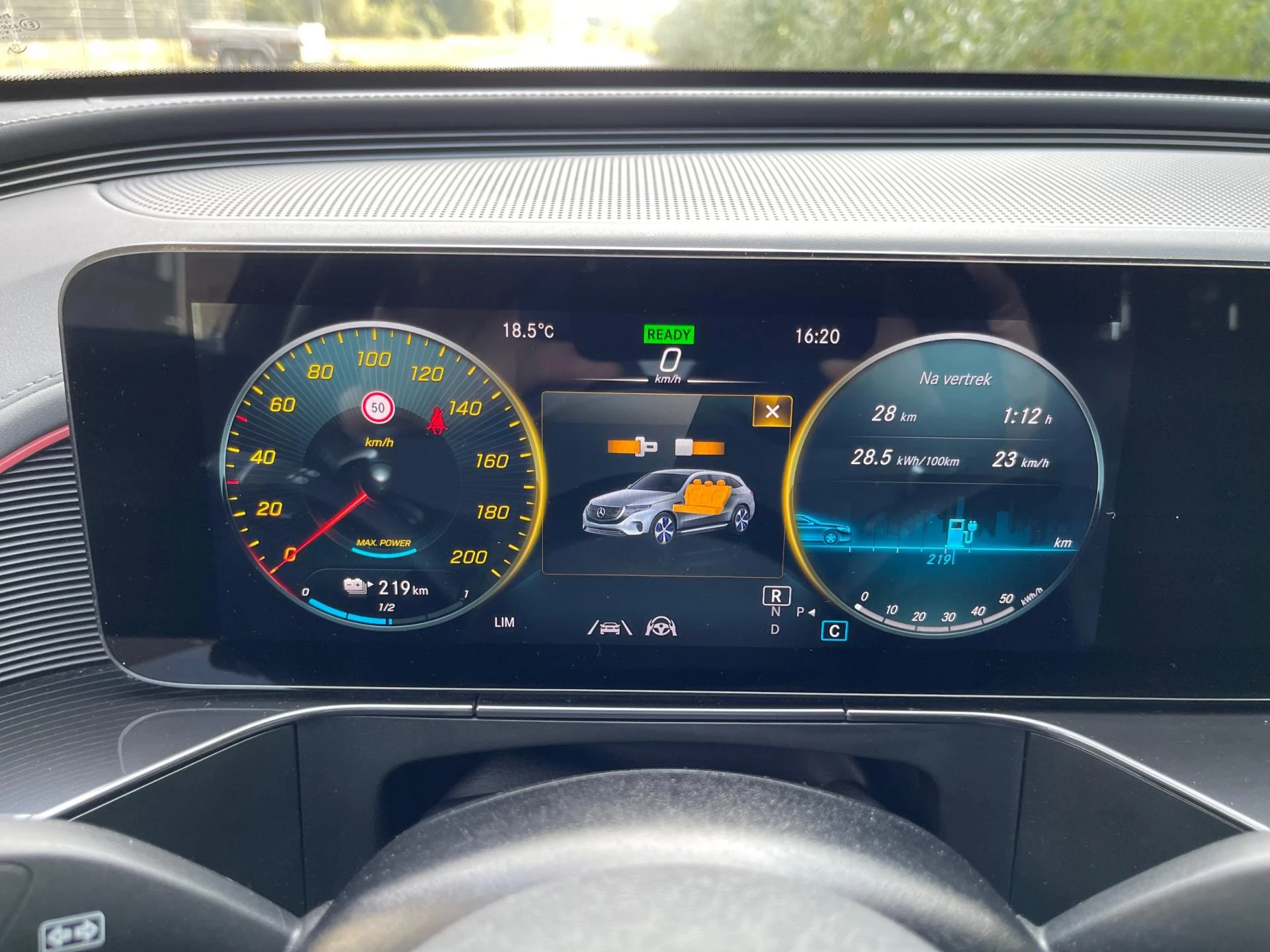 Hoofdafbeelding Mercedes-Benz EQC