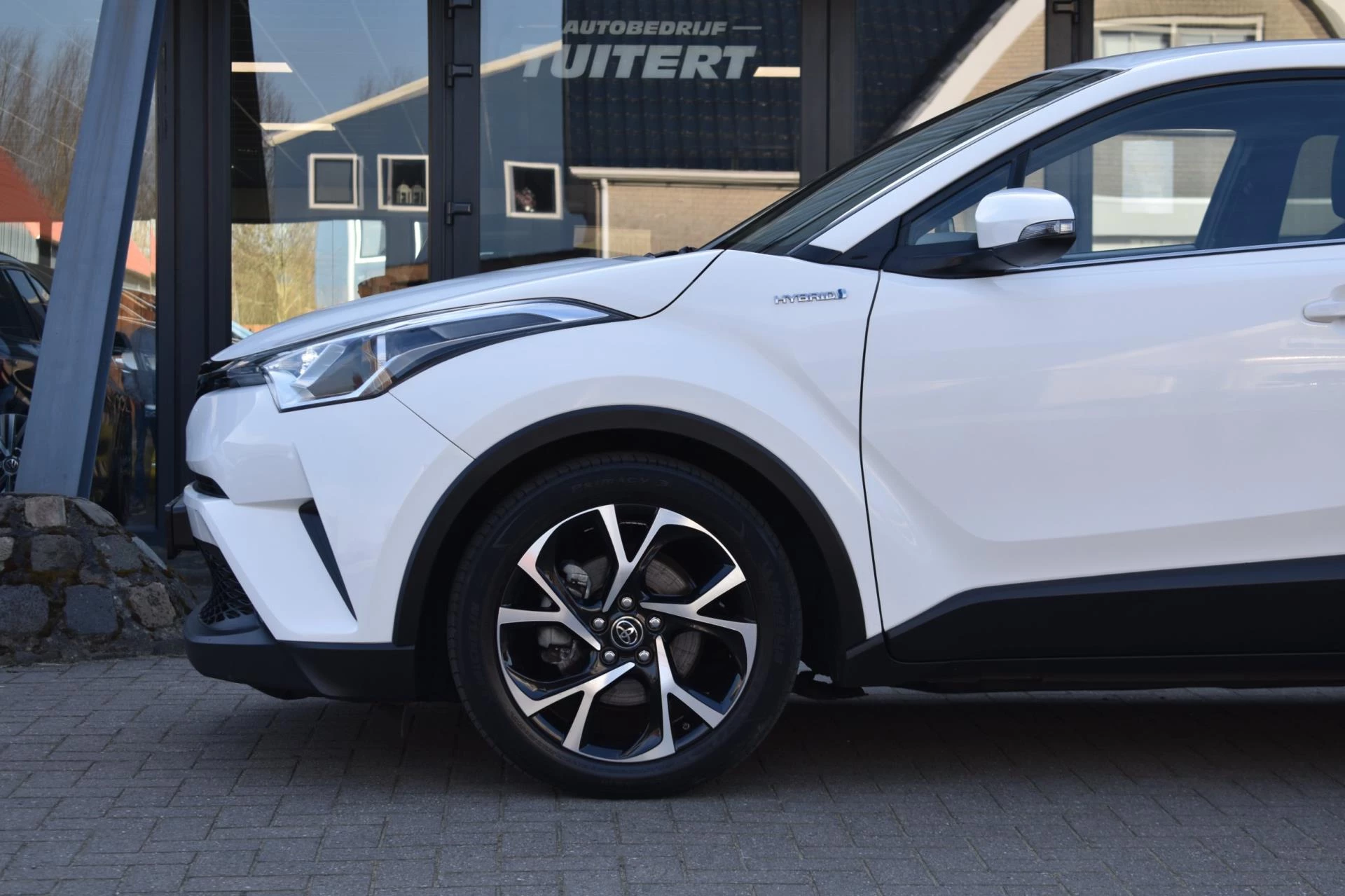 Hoofdafbeelding Toyota C-HR