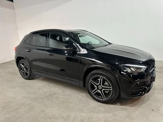 Mercedes-Benz GLA 250 GLA,250,Hybrid, AMG Line, schuifdak,19inch,camera,PDC,