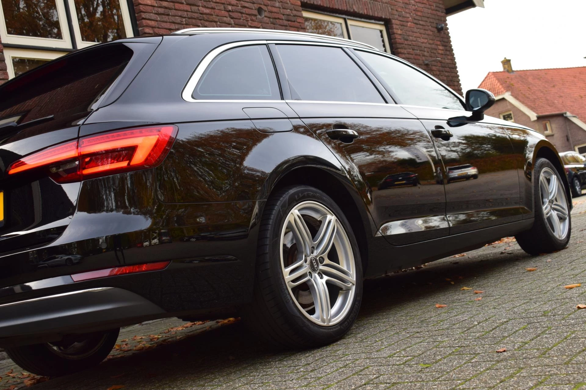 Hoofdafbeelding Audi A4