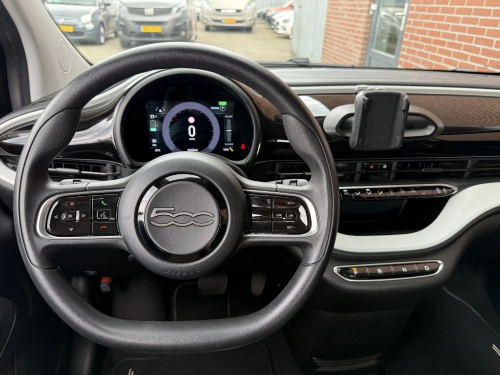 Hoofdafbeelding Fiat 500e