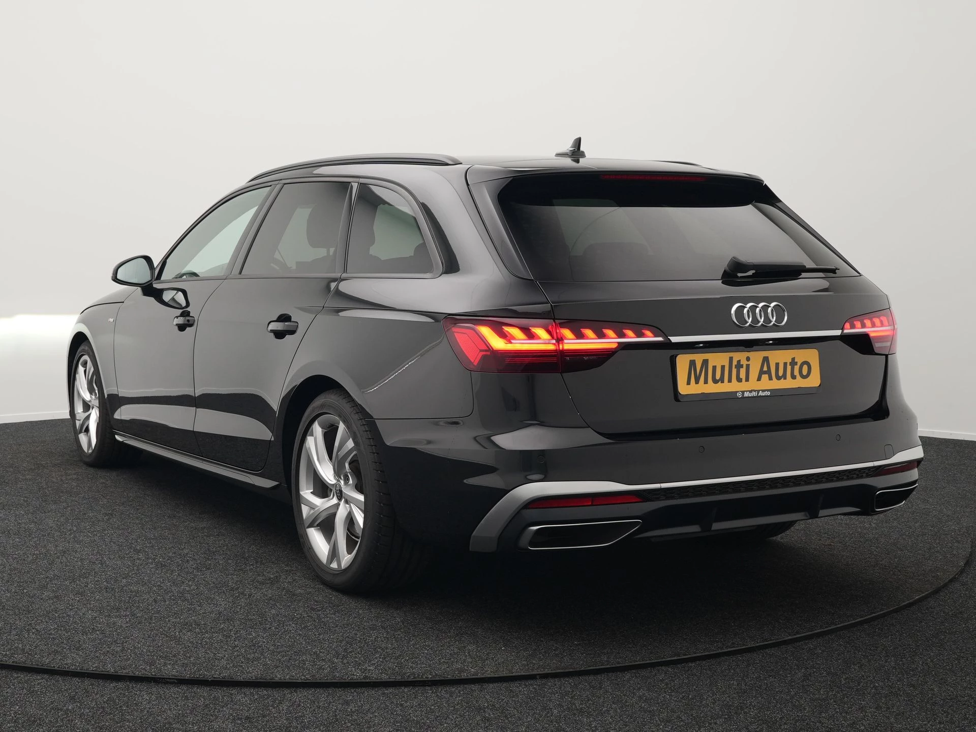 Hoofdafbeelding Audi A4