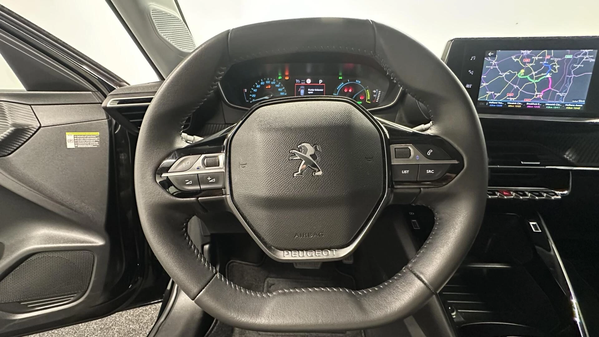 Hoofdafbeelding Peugeot e-208