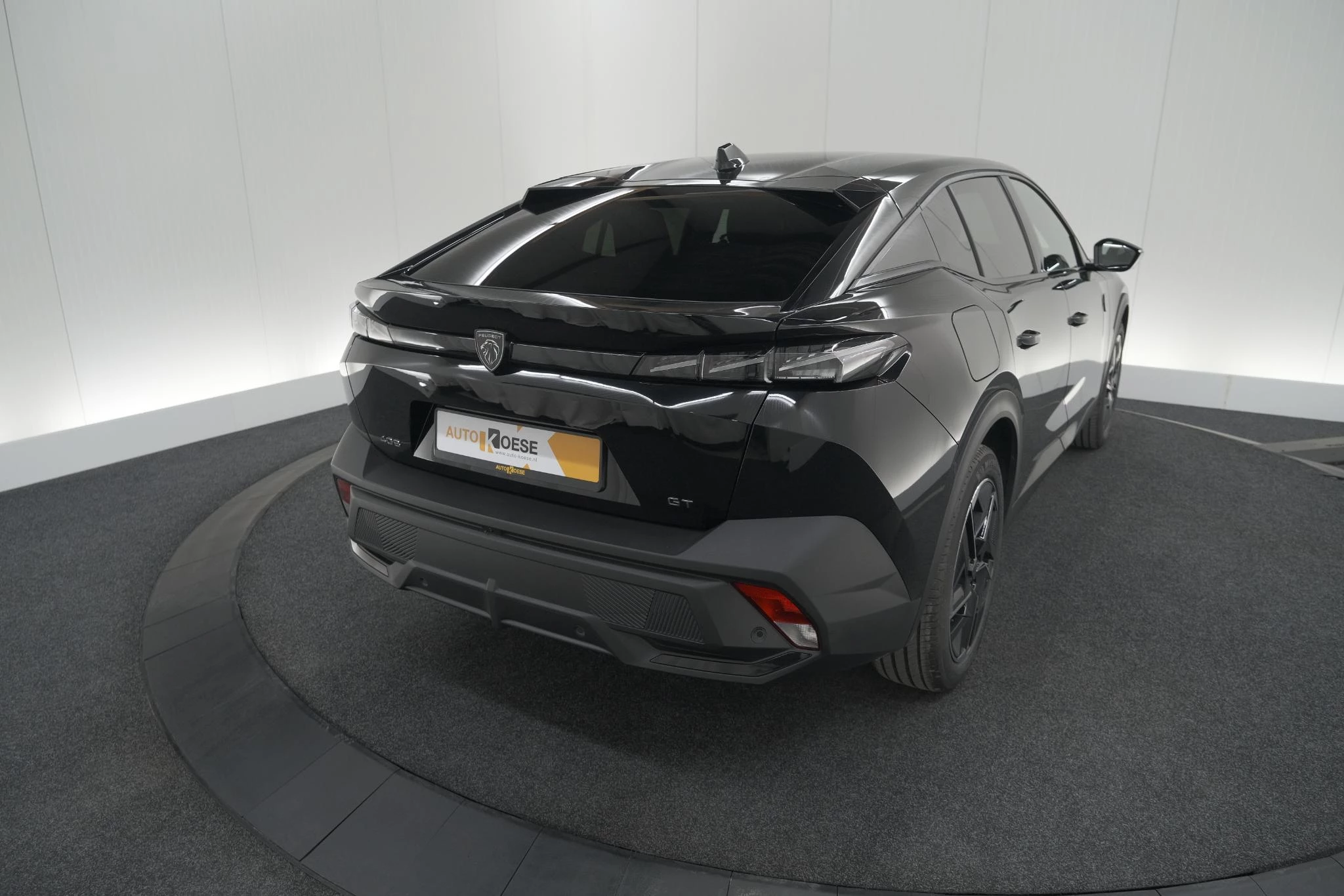 Hoofdafbeelding Peugeot 408