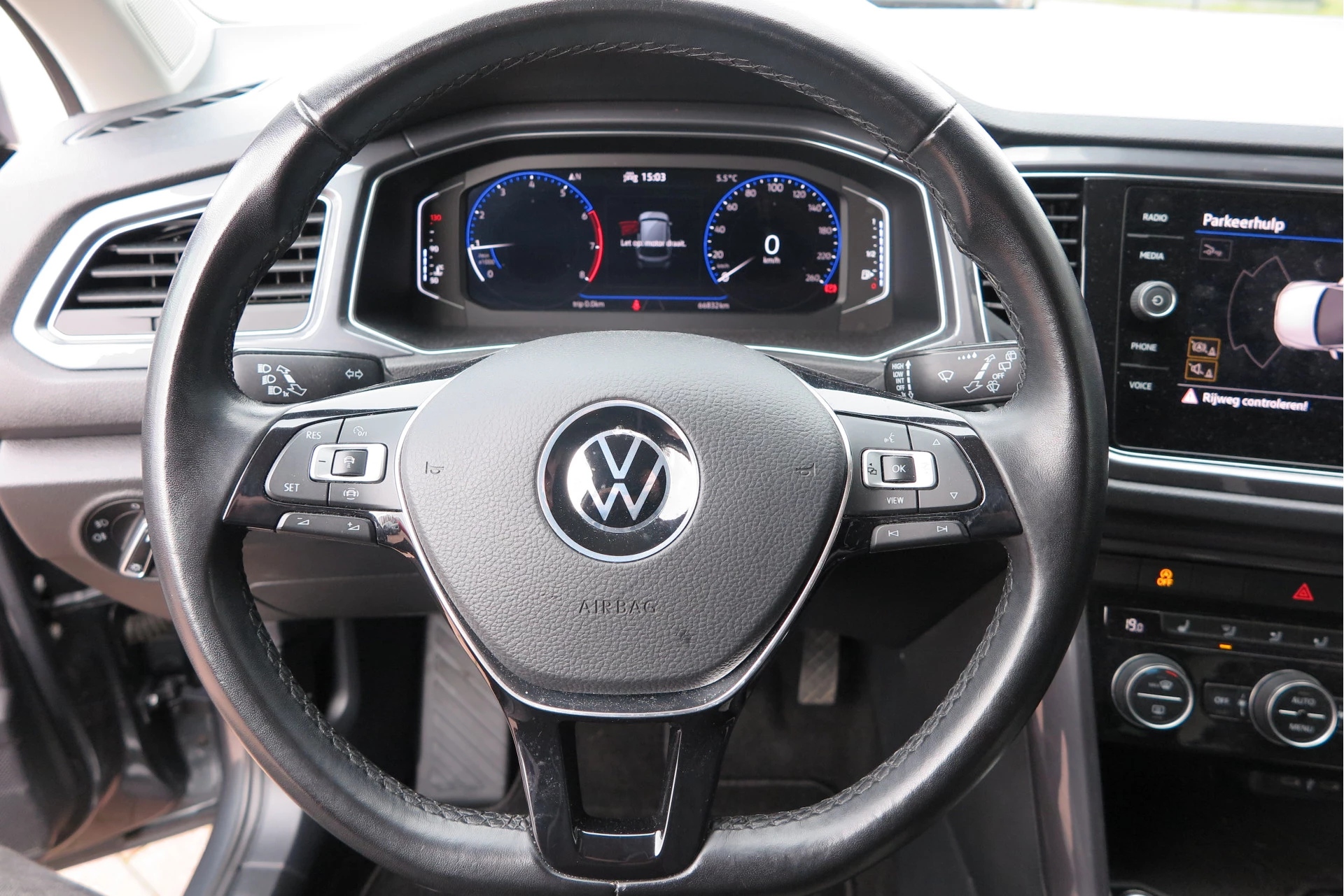 Hoofdafbeelding Volkswagen T-Roc