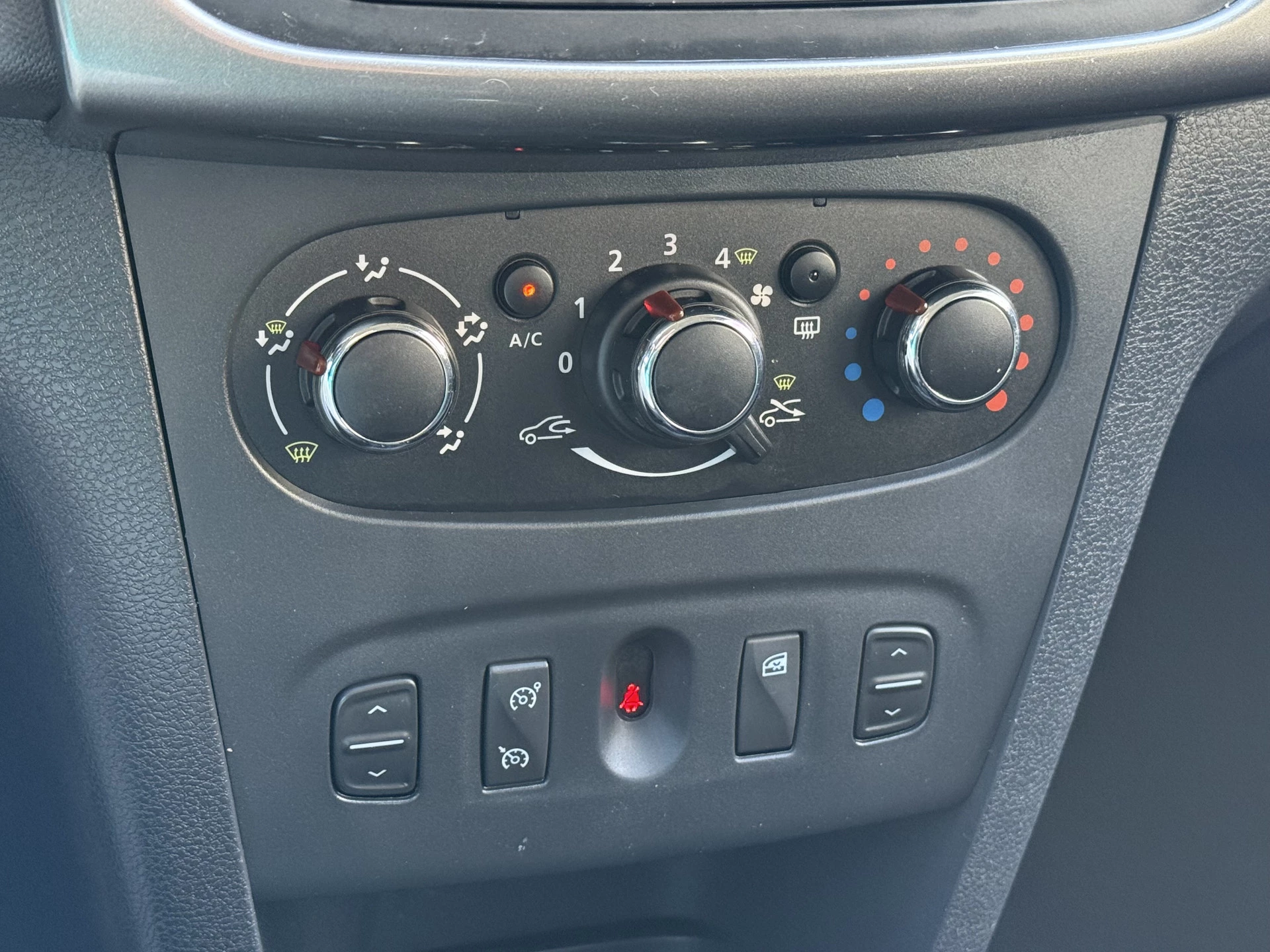 Hoofdafbeelding Dacia Logan