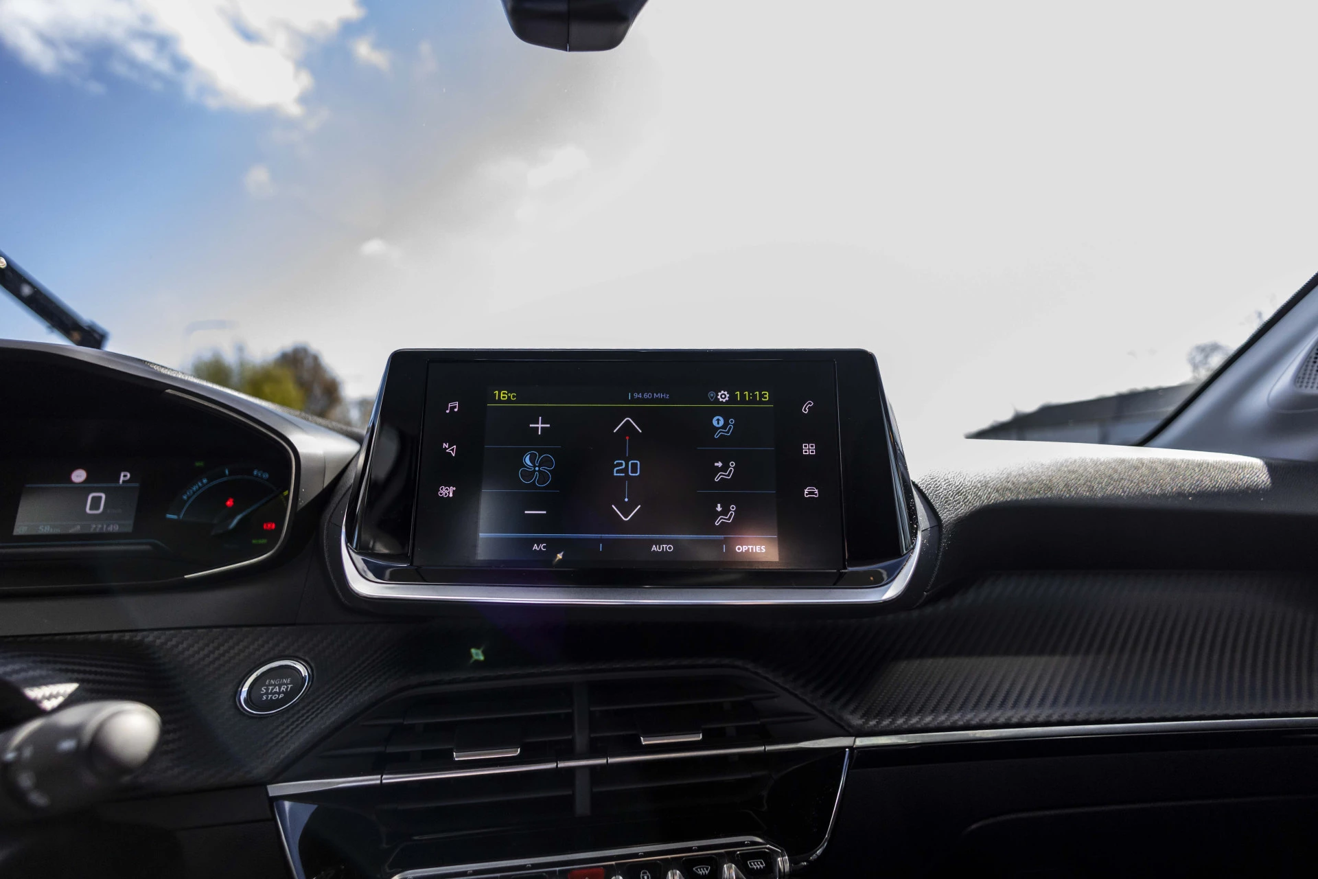 Hoofdafbeelding Peugeot e-208