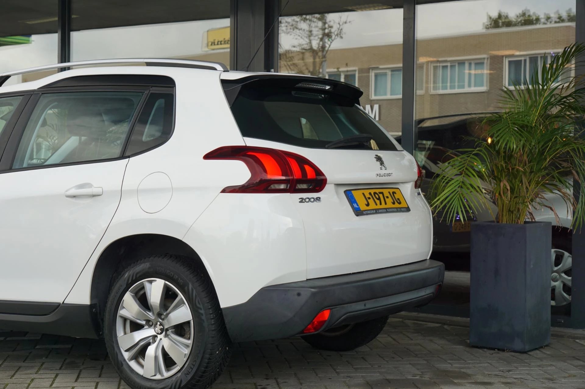 Hoofdafbeelding Peugeot 2008