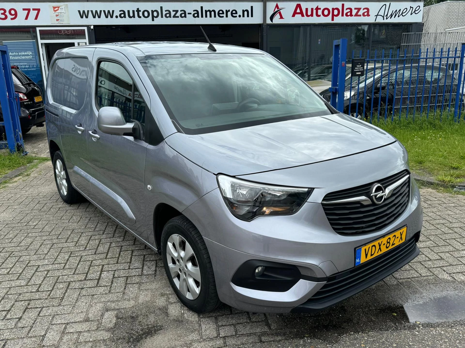 Hoofdafbeelding Opel Combo