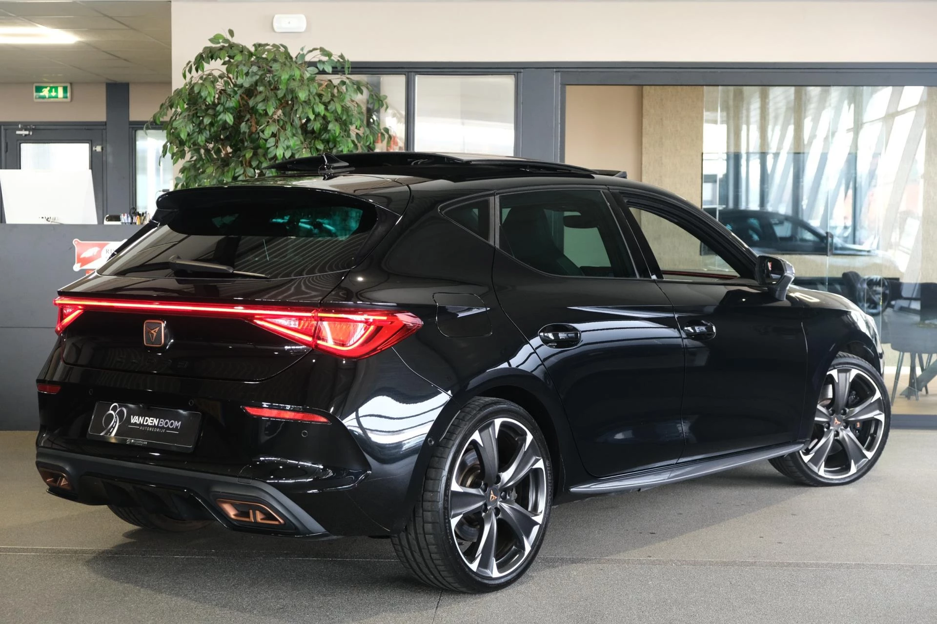 Hoofdafbeelding CUPRA Leon