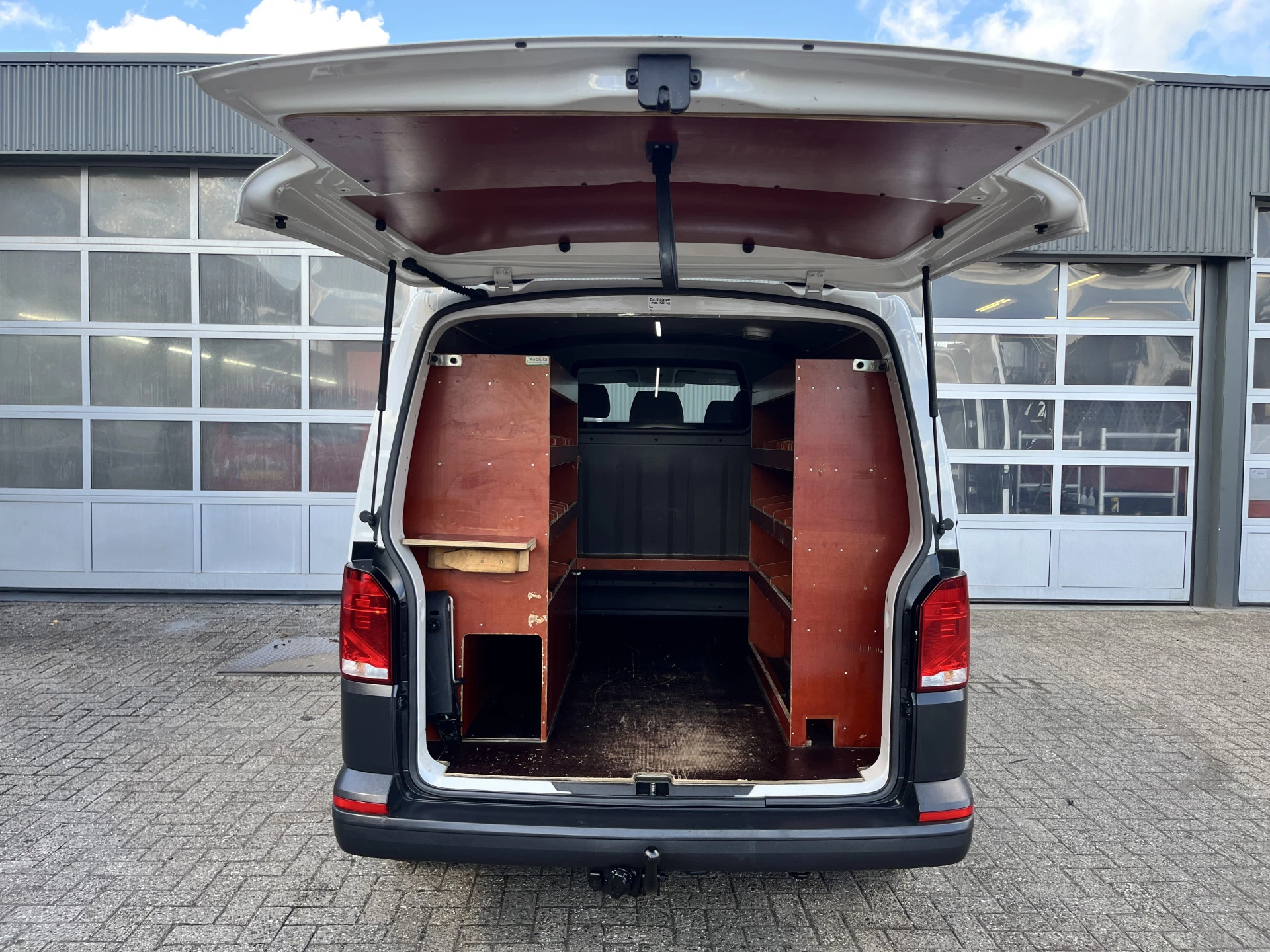 Hoofdafbeelding Volkswagen Transporter