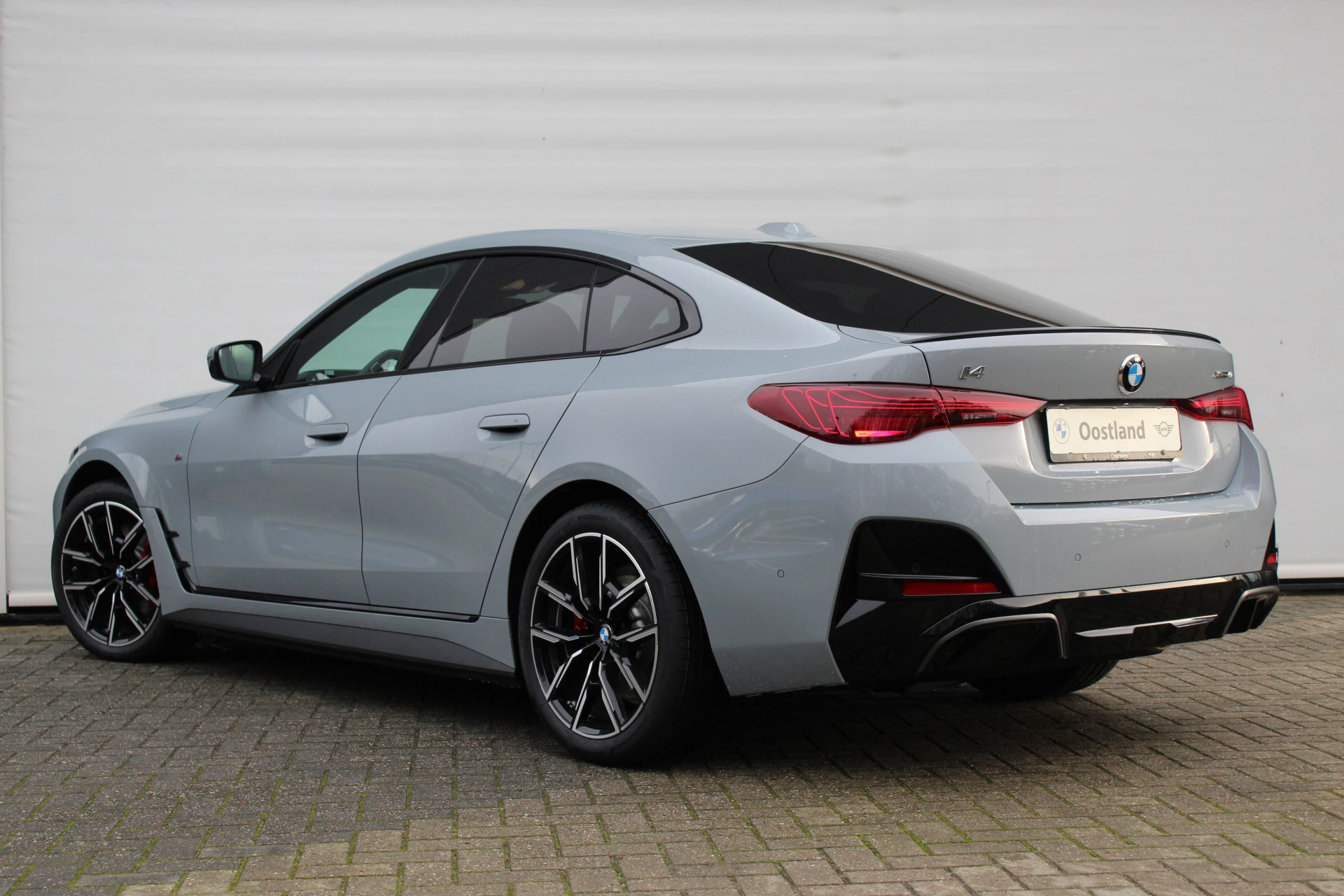 Hoofdafbeelding BMW i4