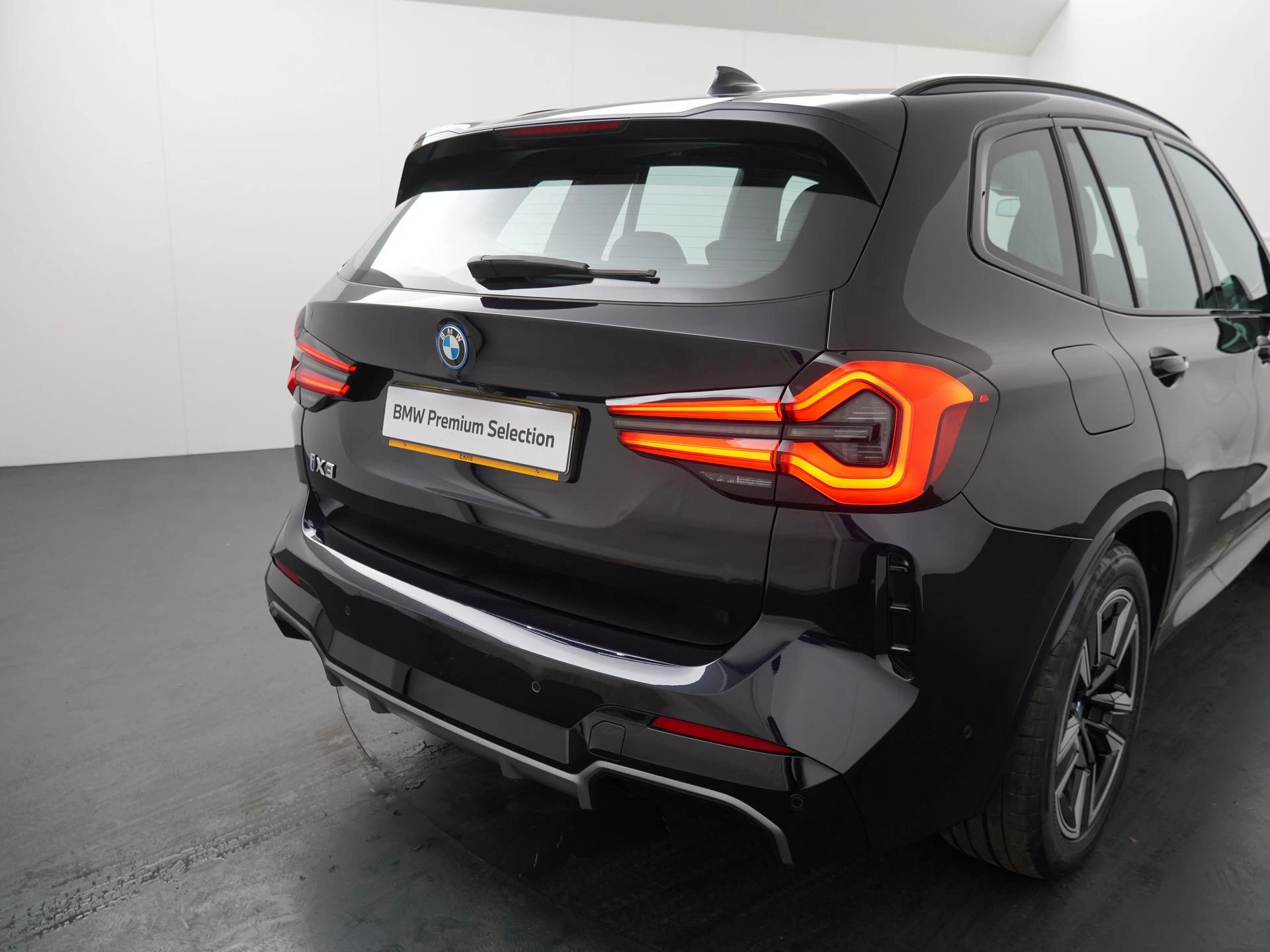 Hoofdafbeelding BMW iX3