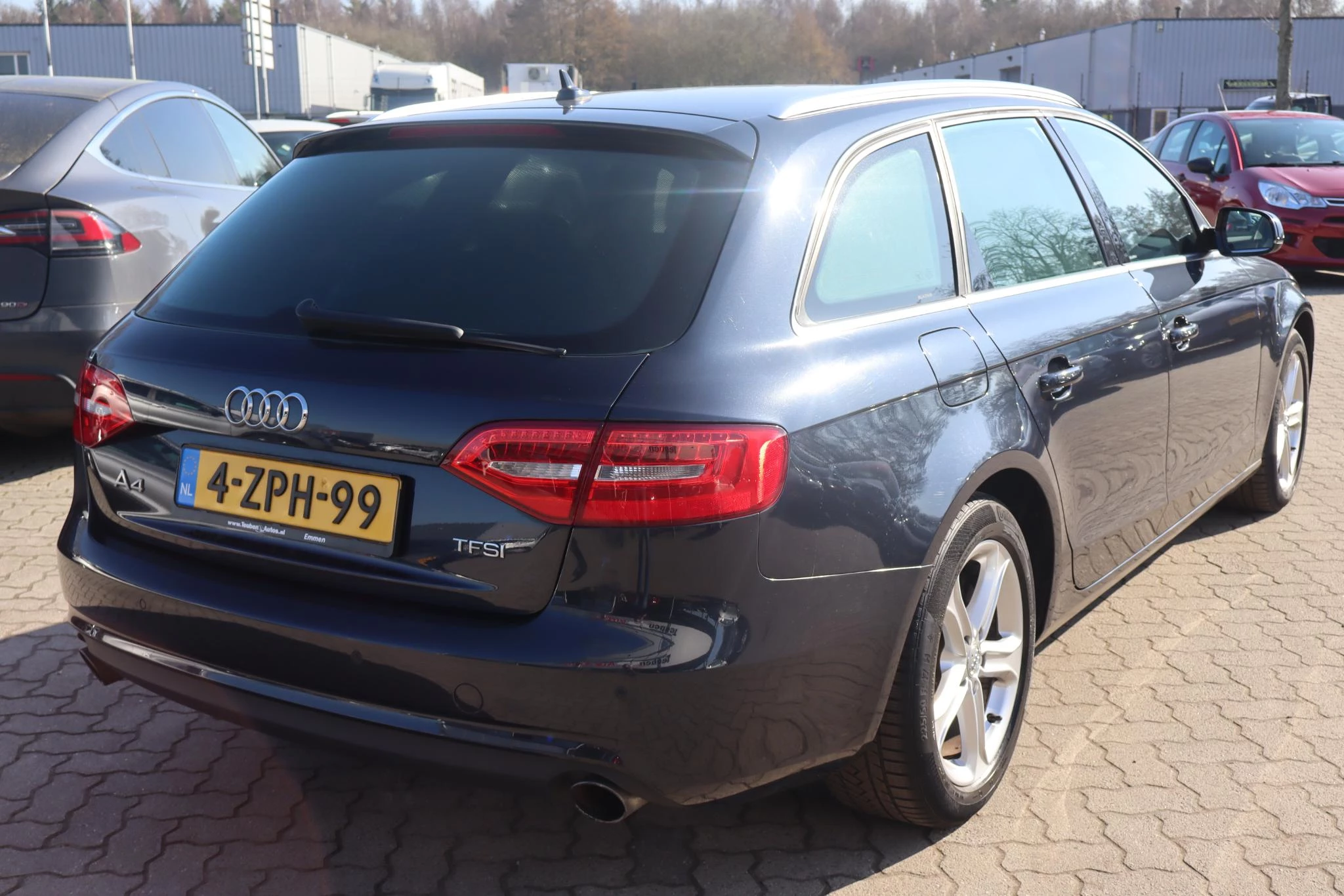 Hoofdafbeelding Audi A4