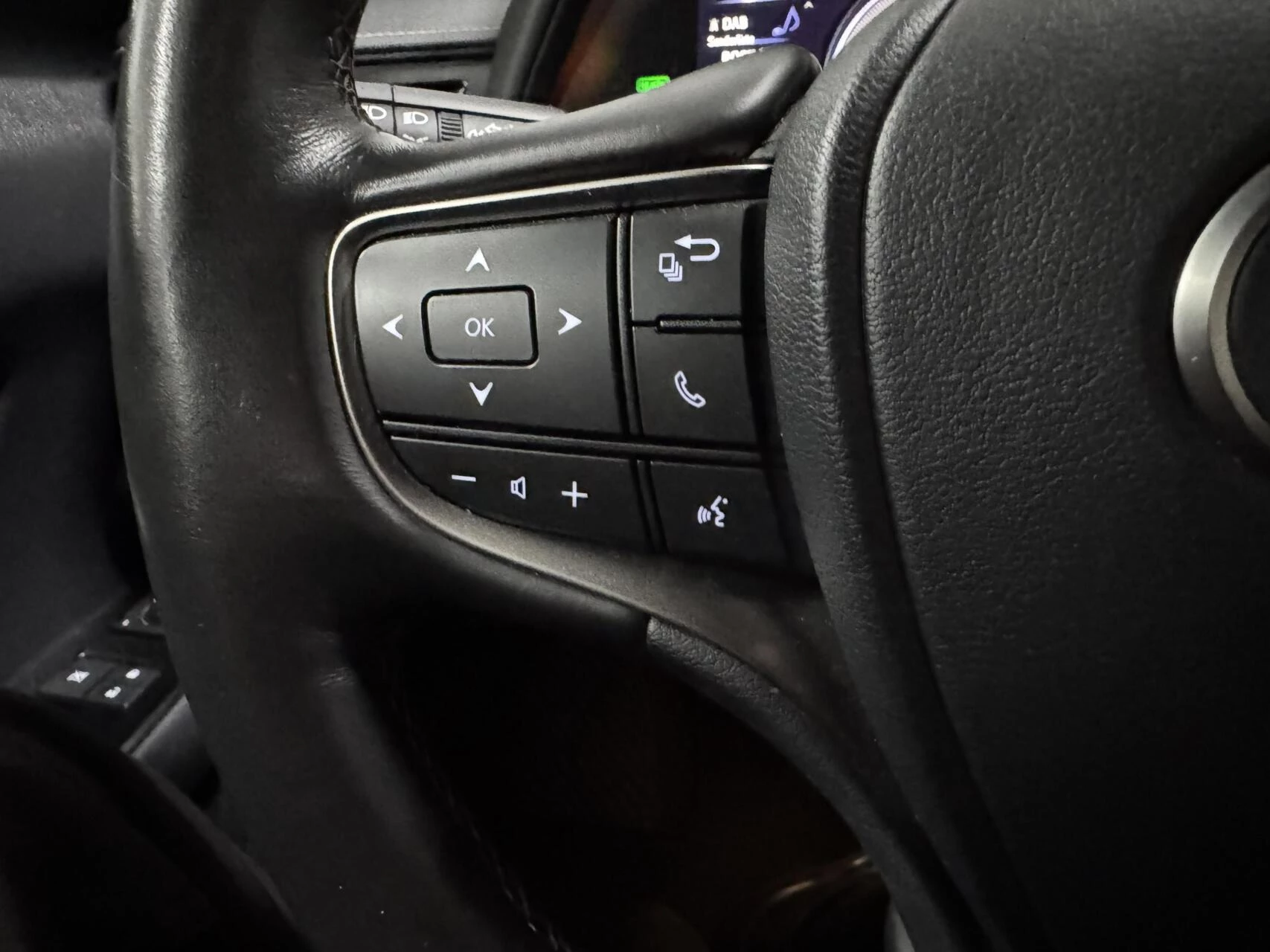 Hoofdafbeelding Lexus UX
