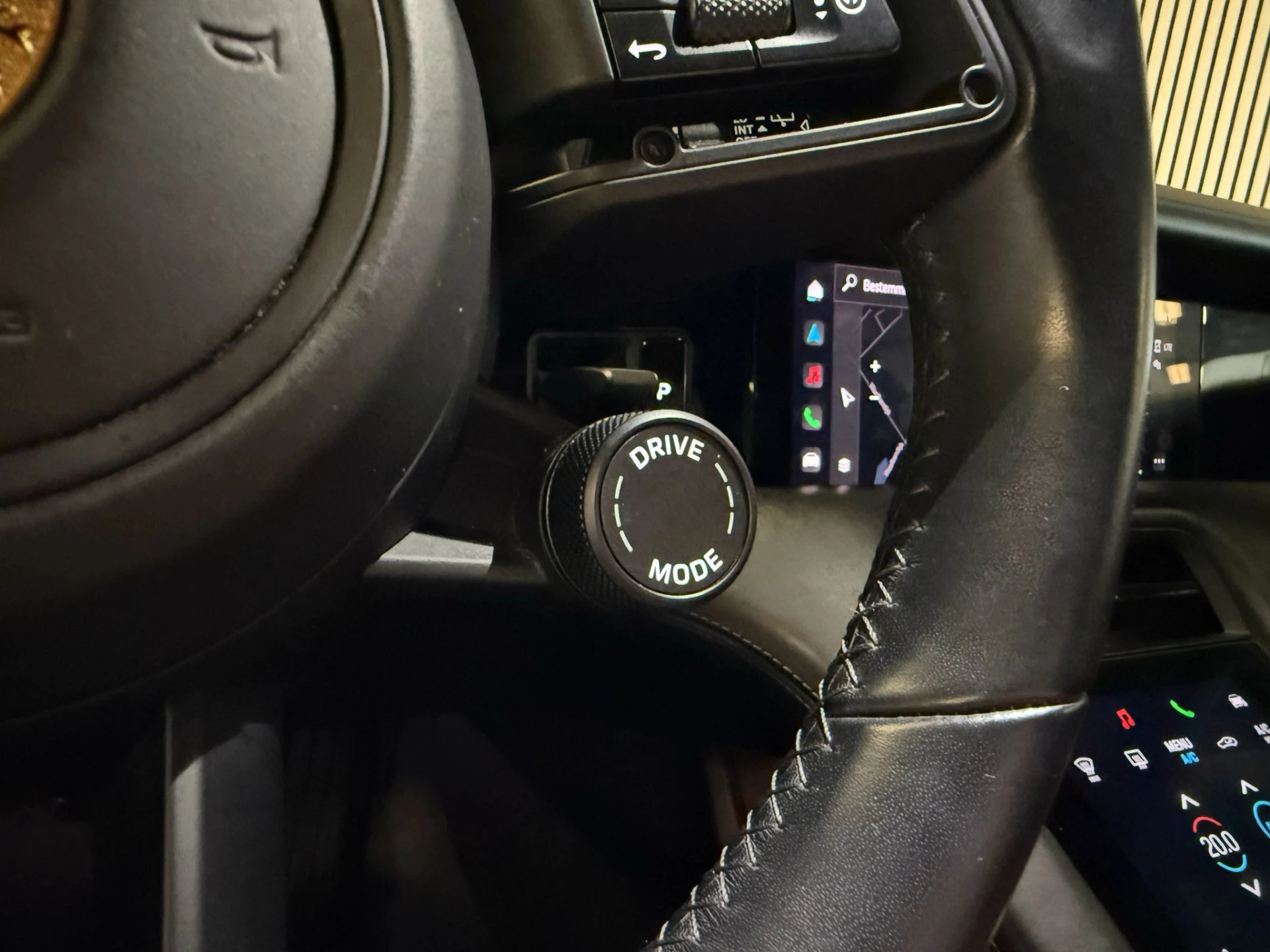 Hoofdafbeelding Porsche Taycan