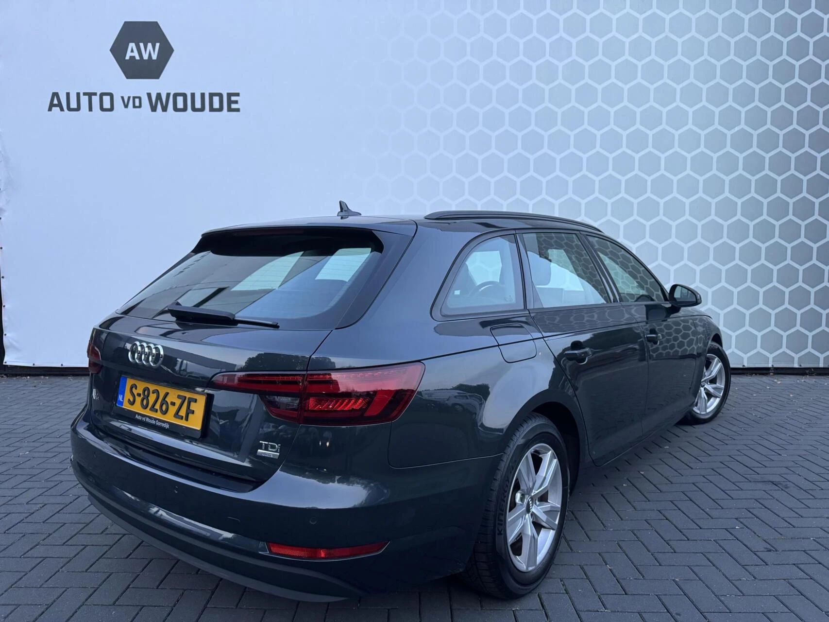 Hoofdafbeelding Audi A4