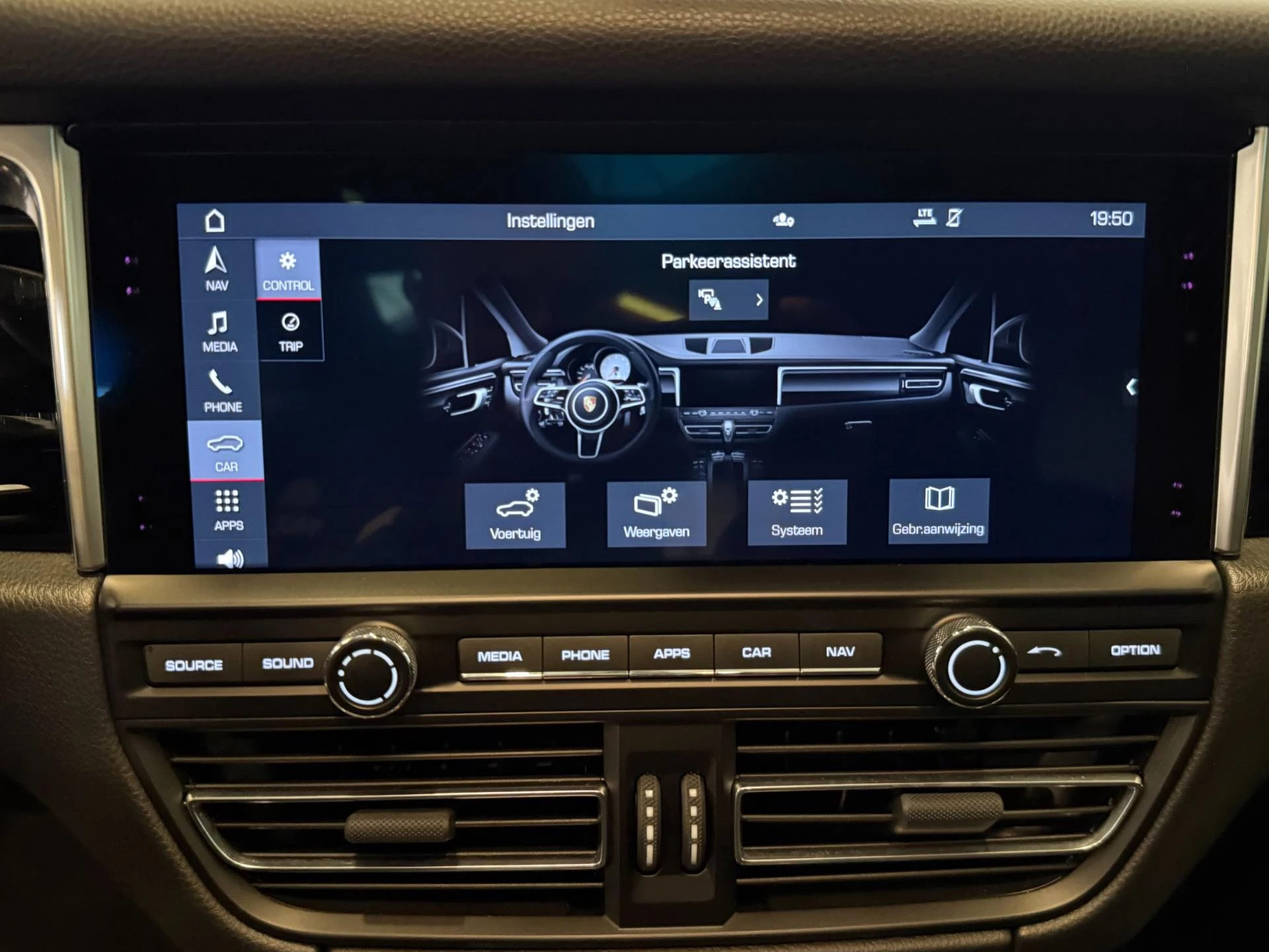 Hoofdafbeelding Porsche Macan