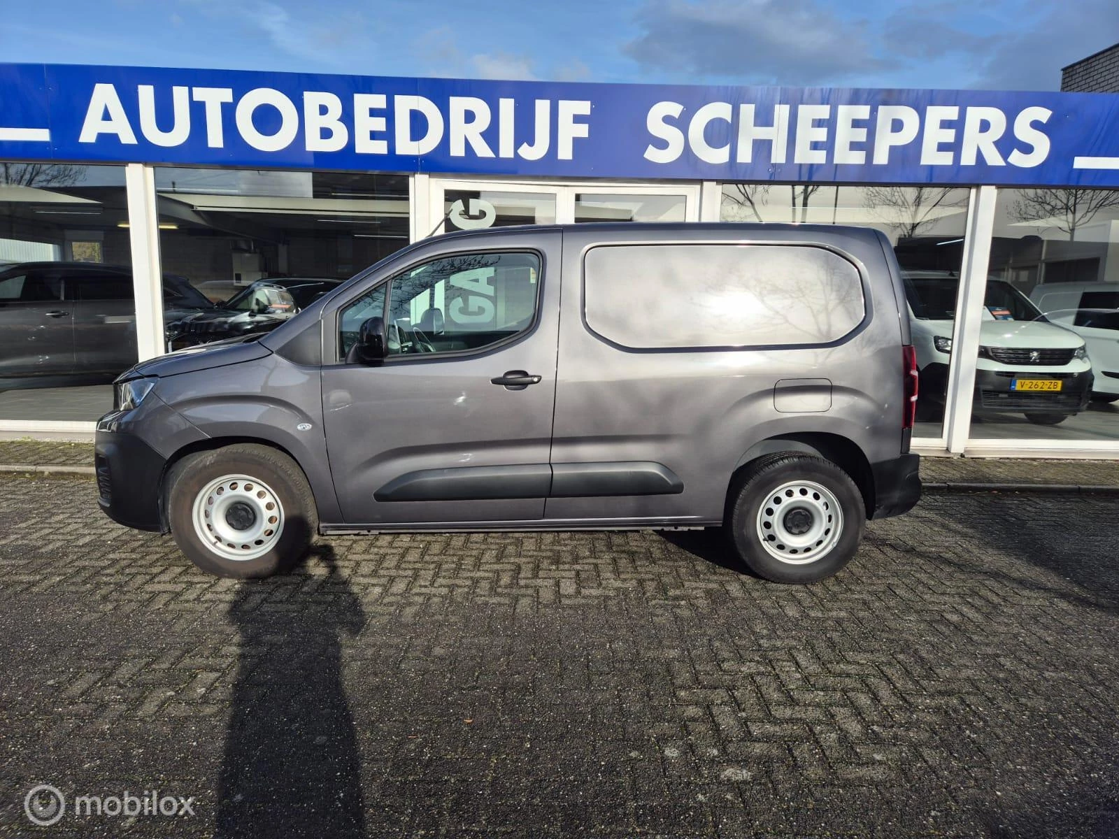 Hoofdafbeelding Peugeot Partner