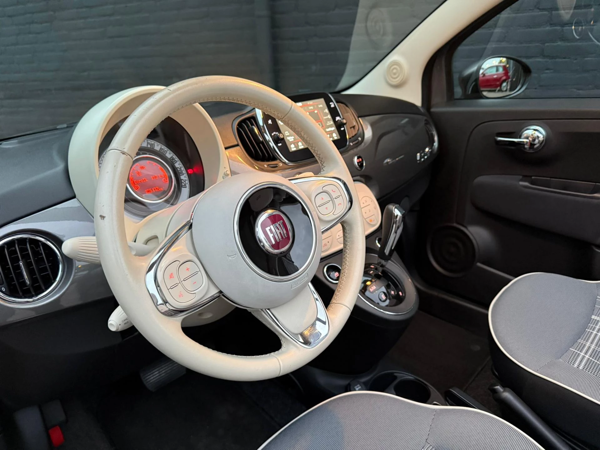 Hoofdafbeelding Fiat 500C