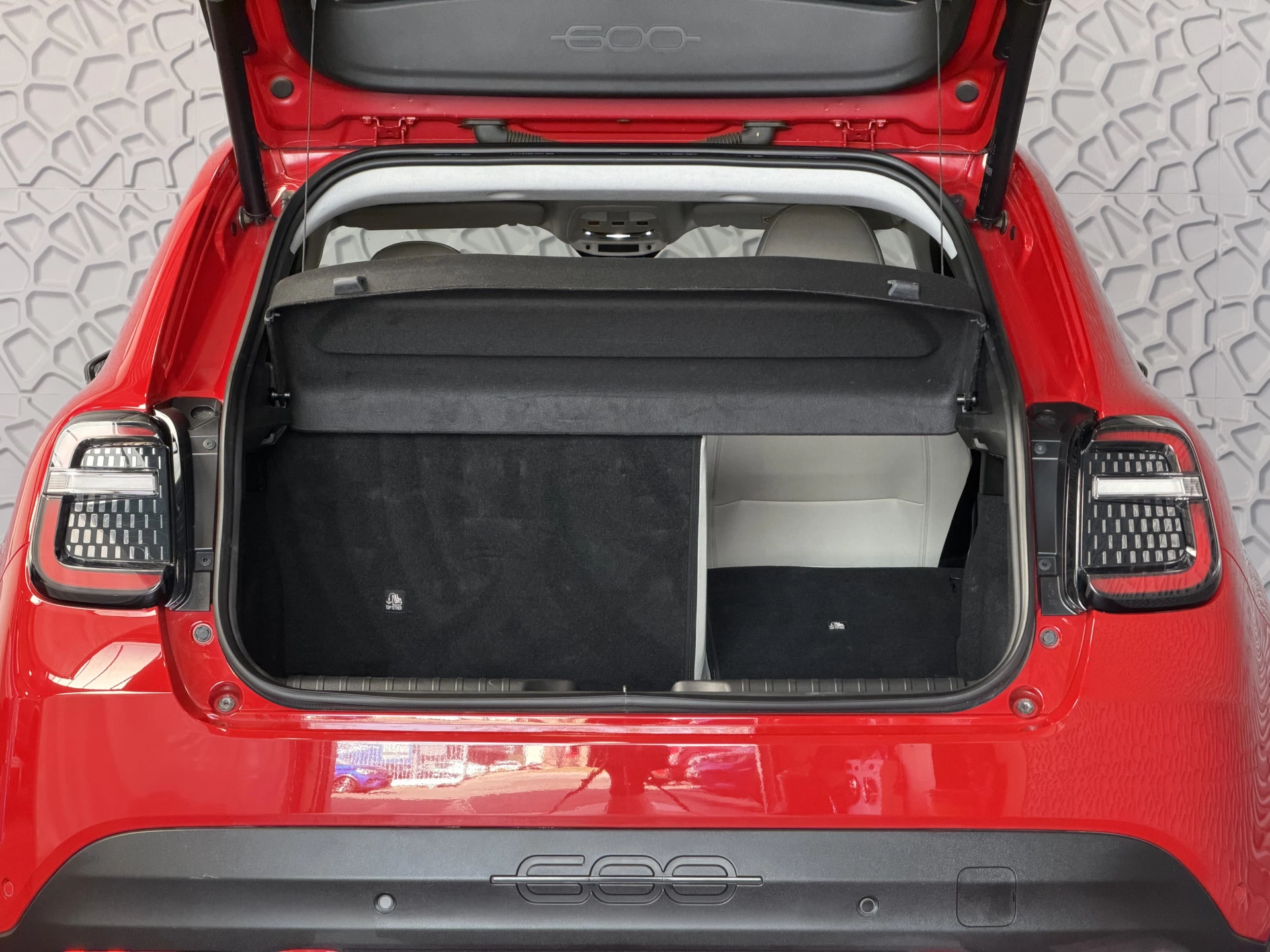 Hoofdafbeelding Fiat 600