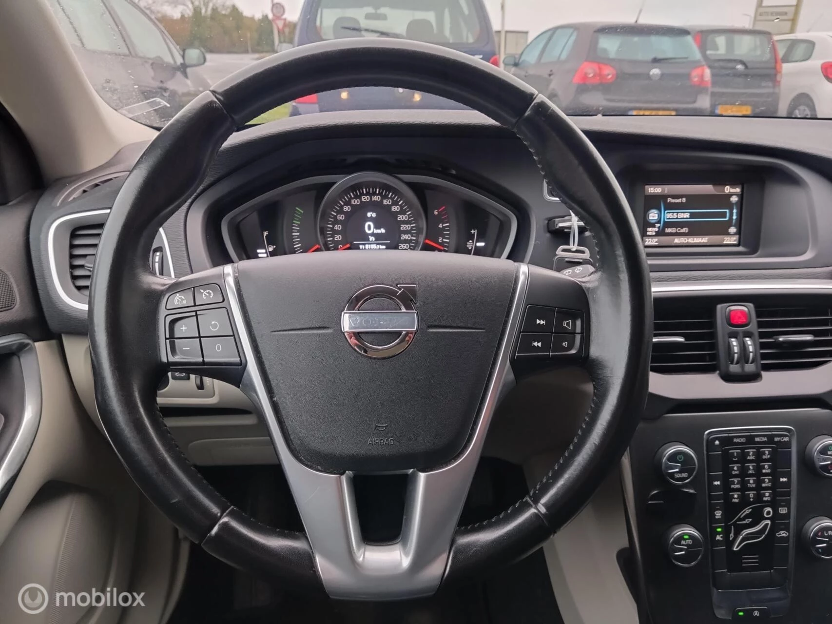 Hoofdafbeelding Volvo V40