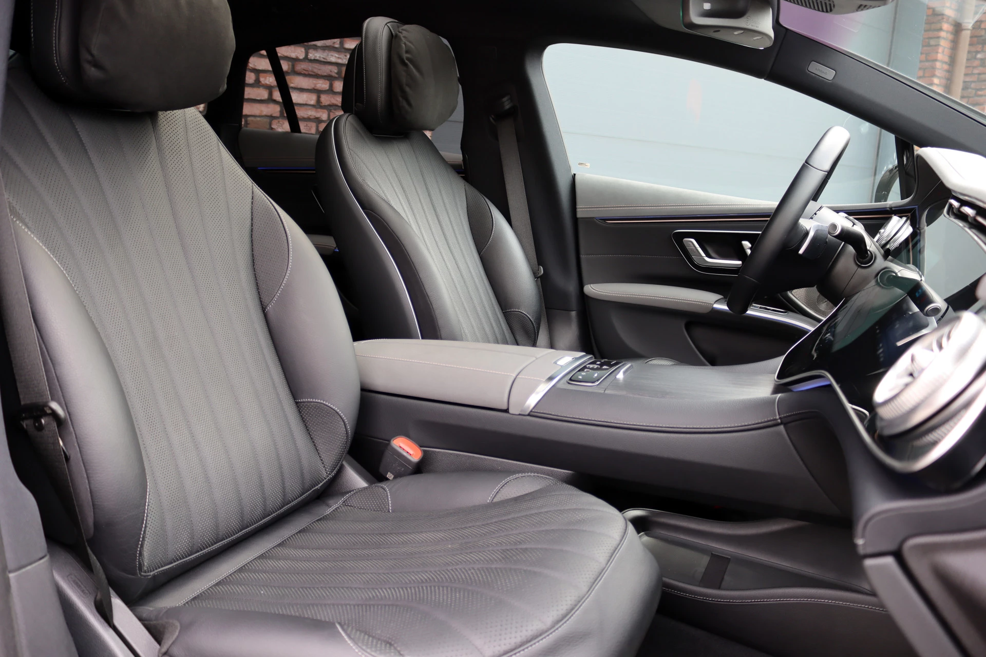 Hoofdafbeelding Mercedes-Benz EQS