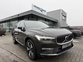 Volvo XC60 2.0 T6 Plug-in hybrid AWD Plus Bright Pano-Dak | Stuur & Stoelverw. | Leer | Memory