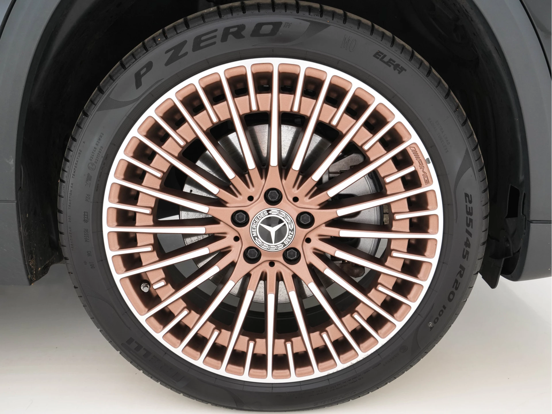 Hoofdafbeelding Mercedes-Benz EQA