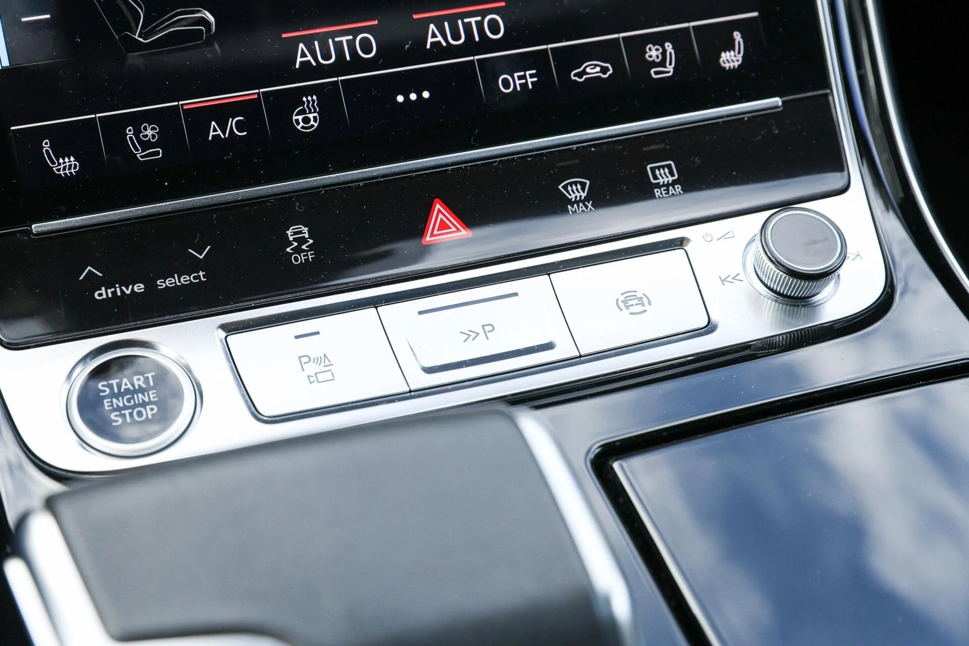 Hoofdafbeelding Audi A8