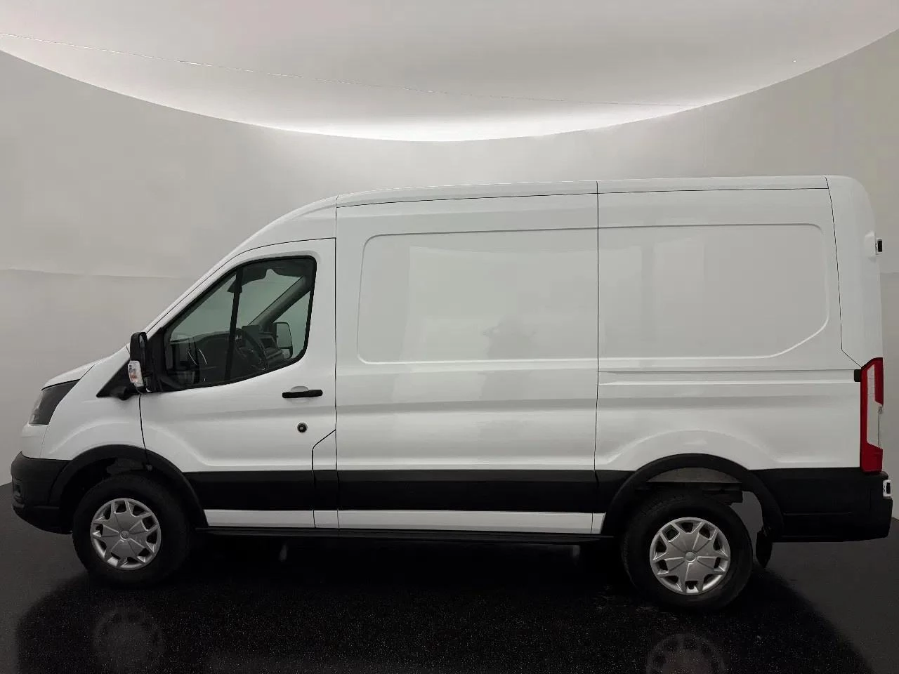 Hoofdafbeelding Ford E-Transit