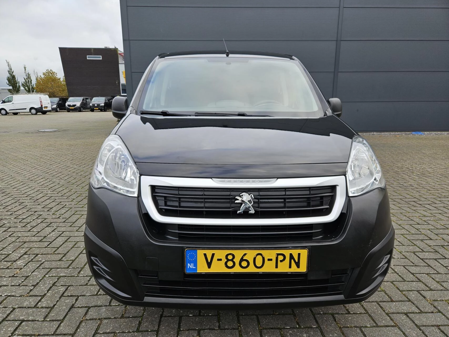 Hoofdafbeelding Peugeot Partner