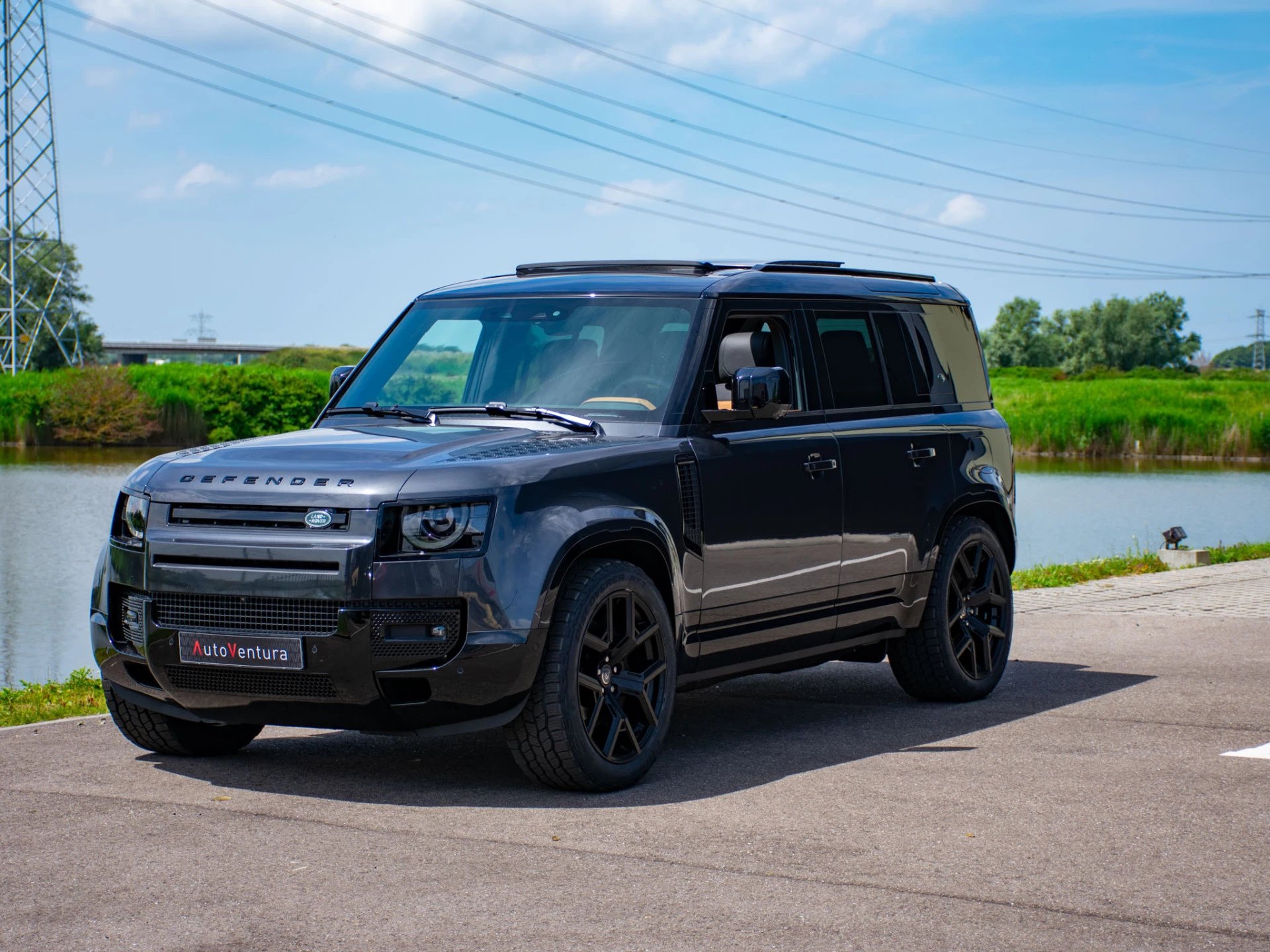 Hoofdafbeelding Land Rover Defender