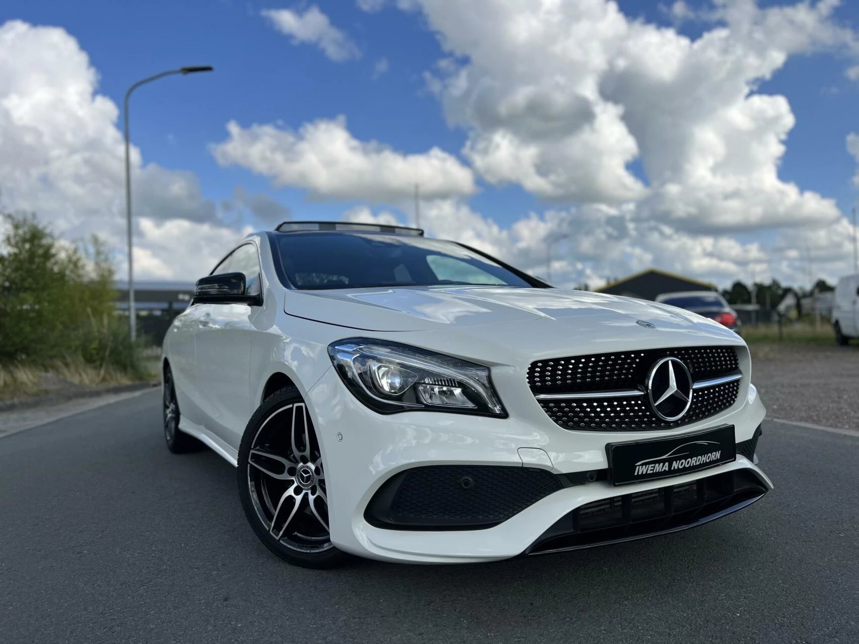 Hoofdafbeelding Mercedes-Benz CLA