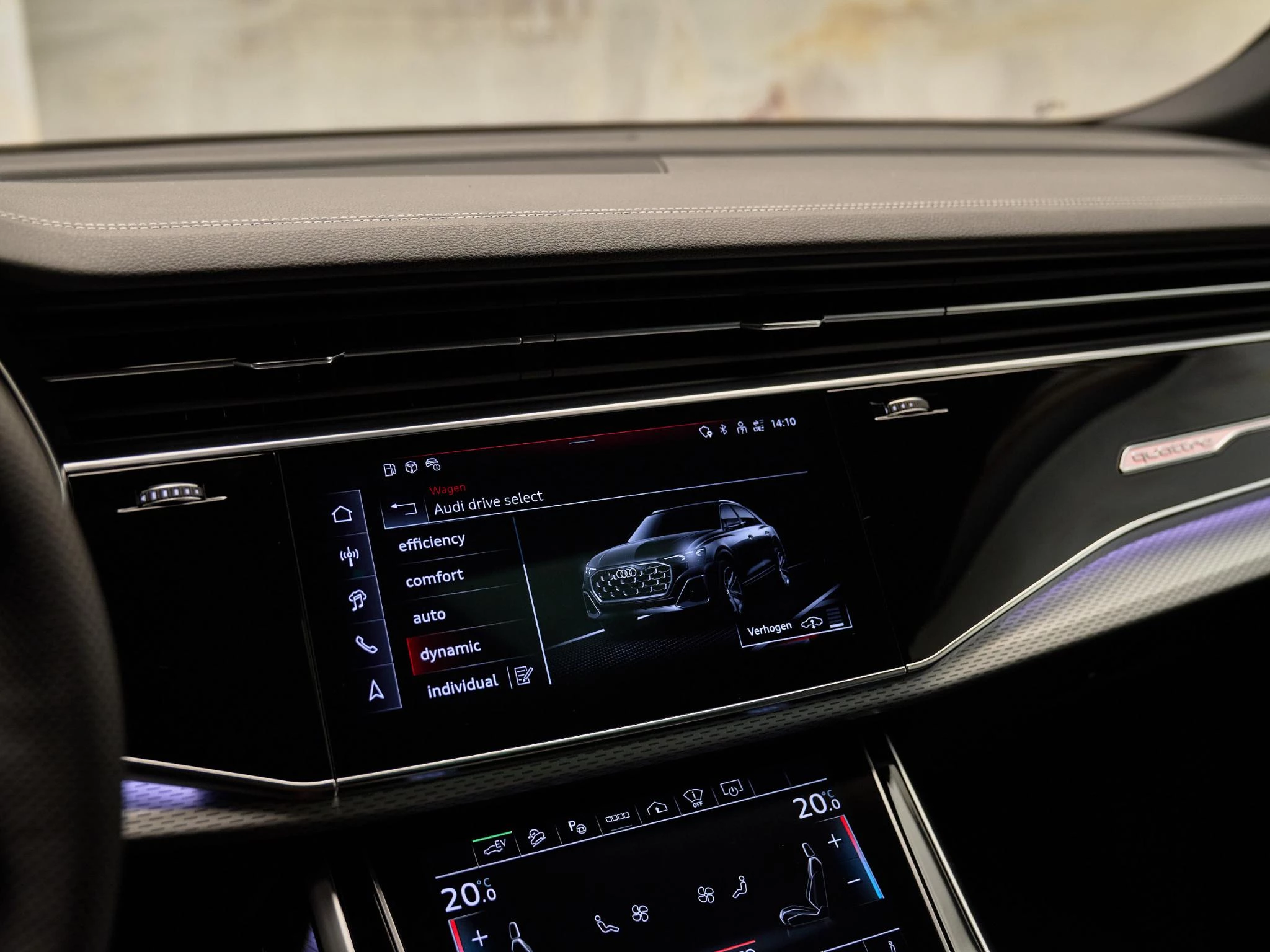 Hoofdafbeelding Audi Q8