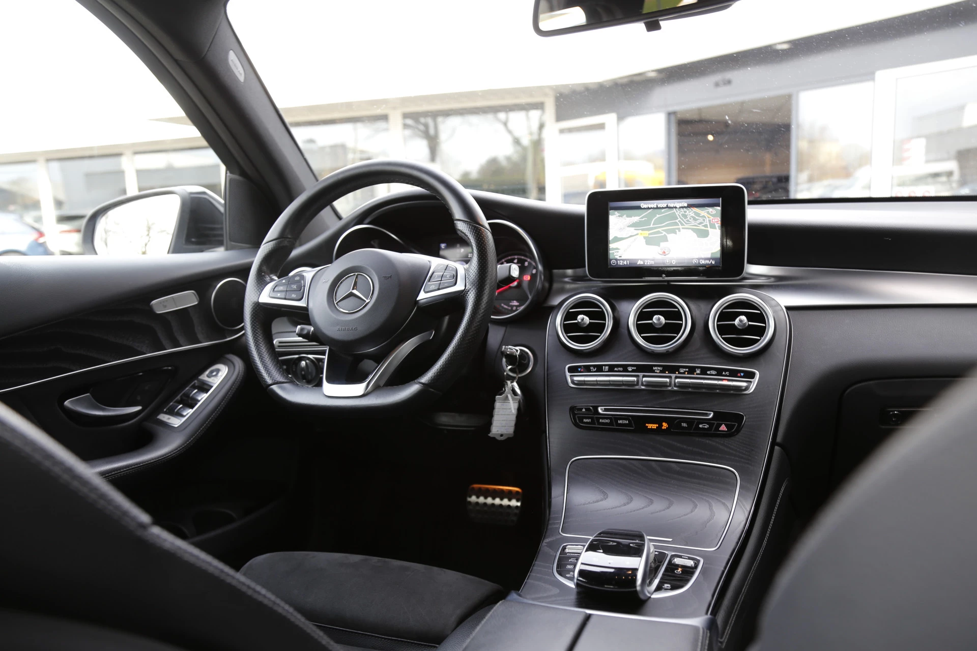 Hoofdafbeelding Mercedes-Benz GLC