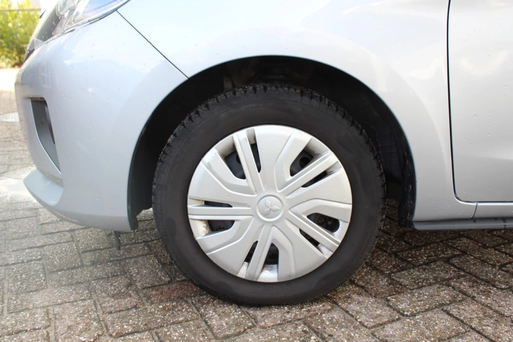 Hoofdafbeelding Mitsubishi Space Star