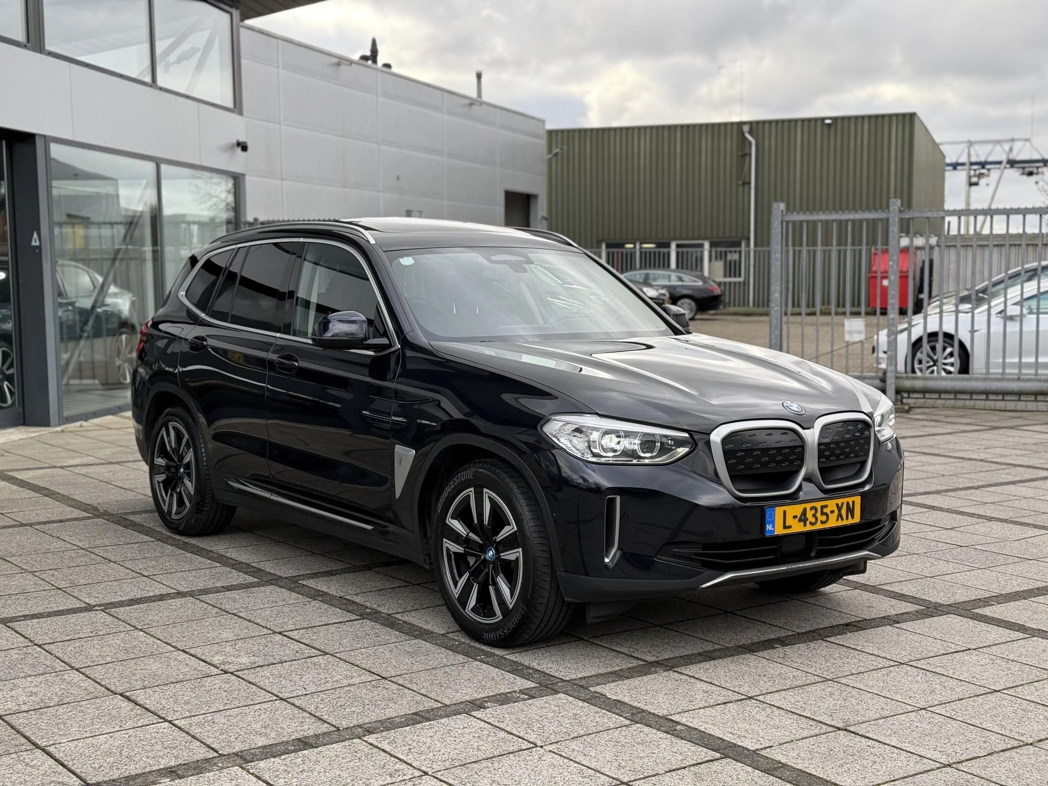 Hoofdafbeelding BMW iX3