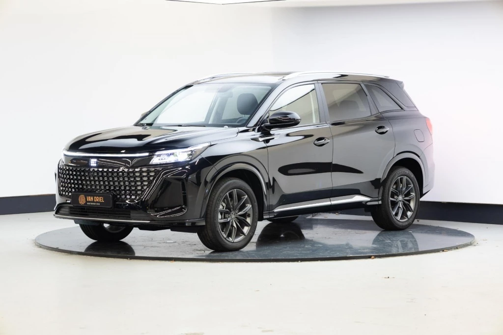 Hoofdafbeelding DFSK E5 PHEV