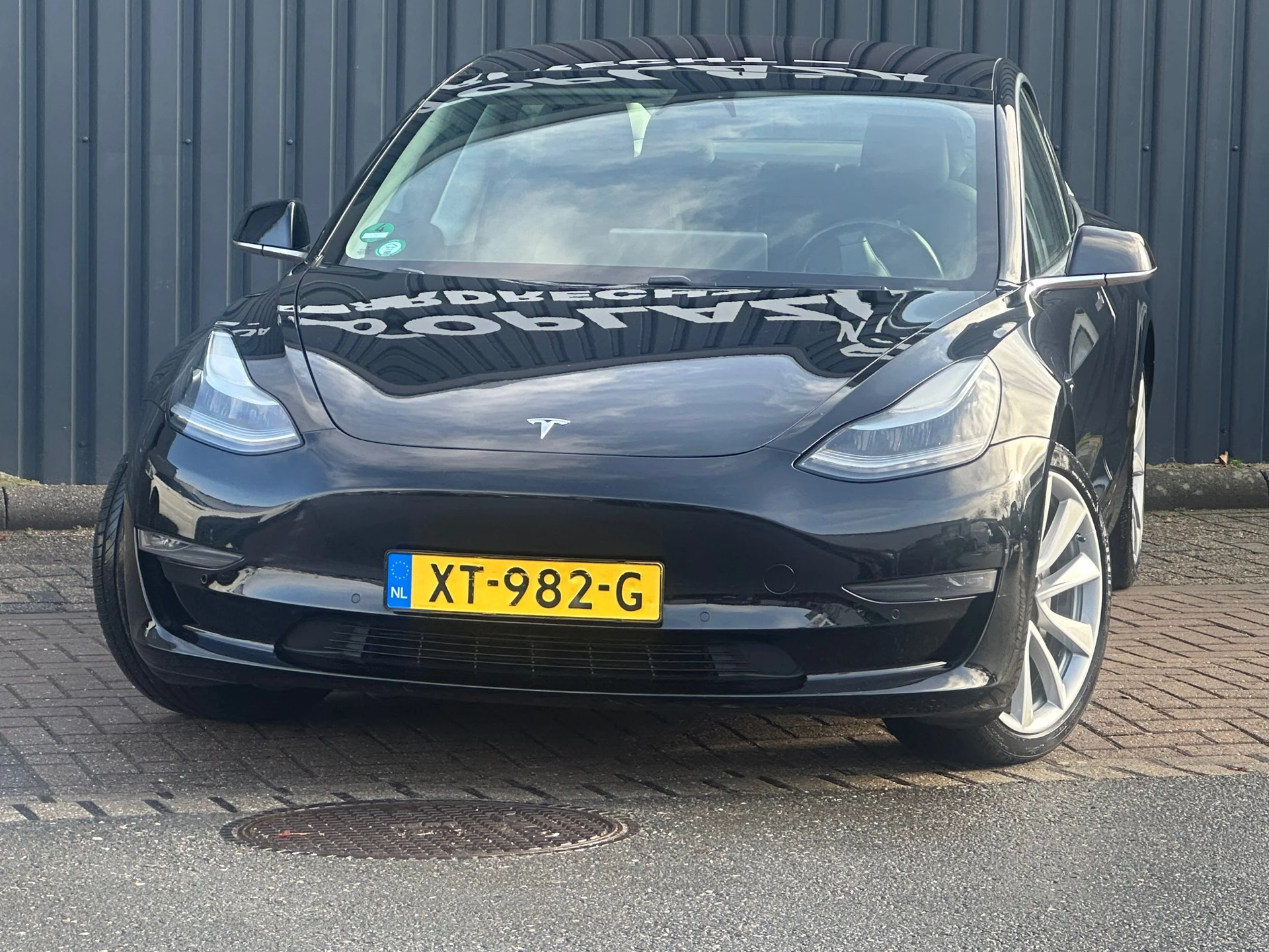 Hoofdafbeelding Tesla Model 3