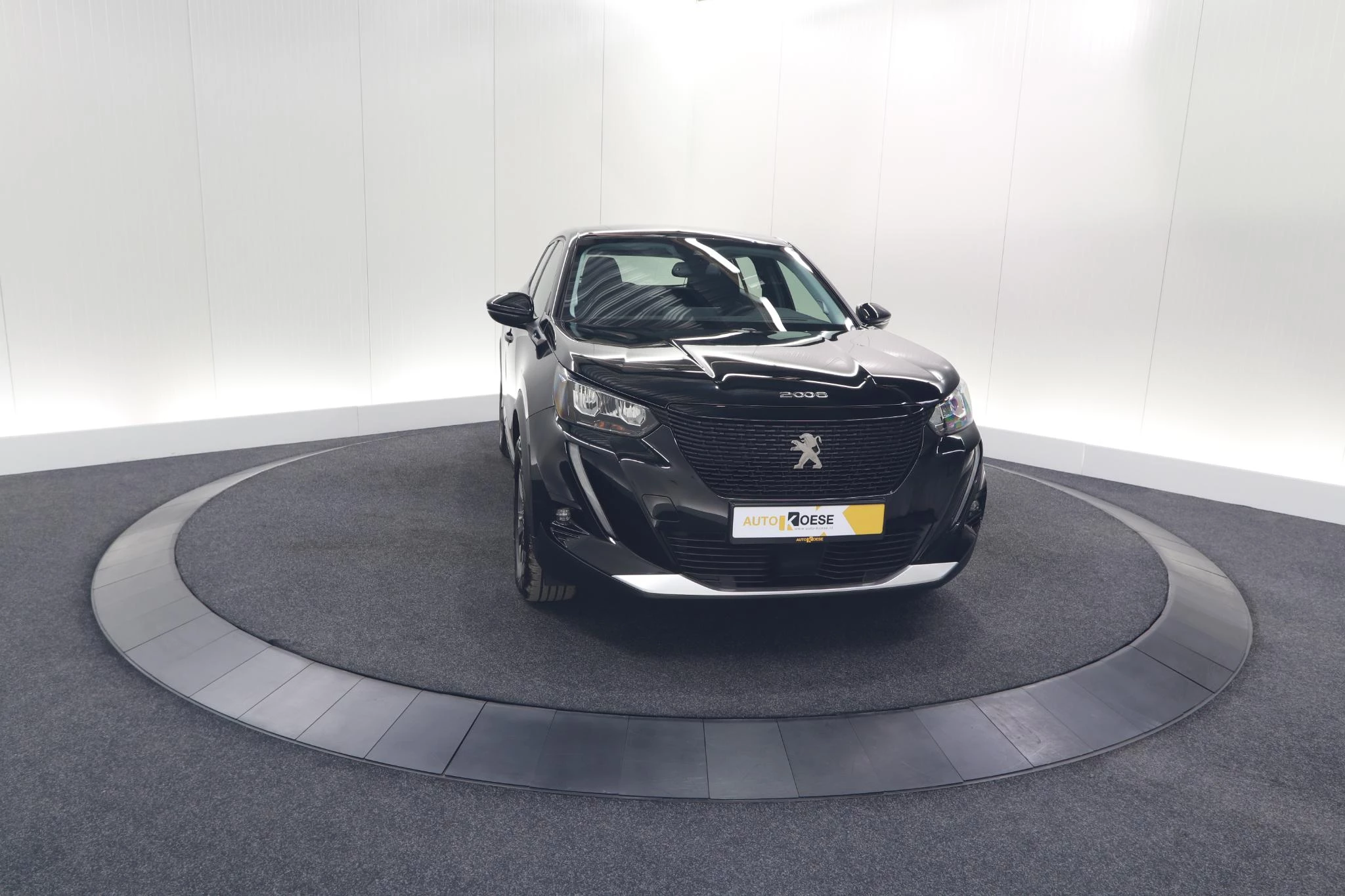 Hoofdafbeelding Peugeot e-2008
