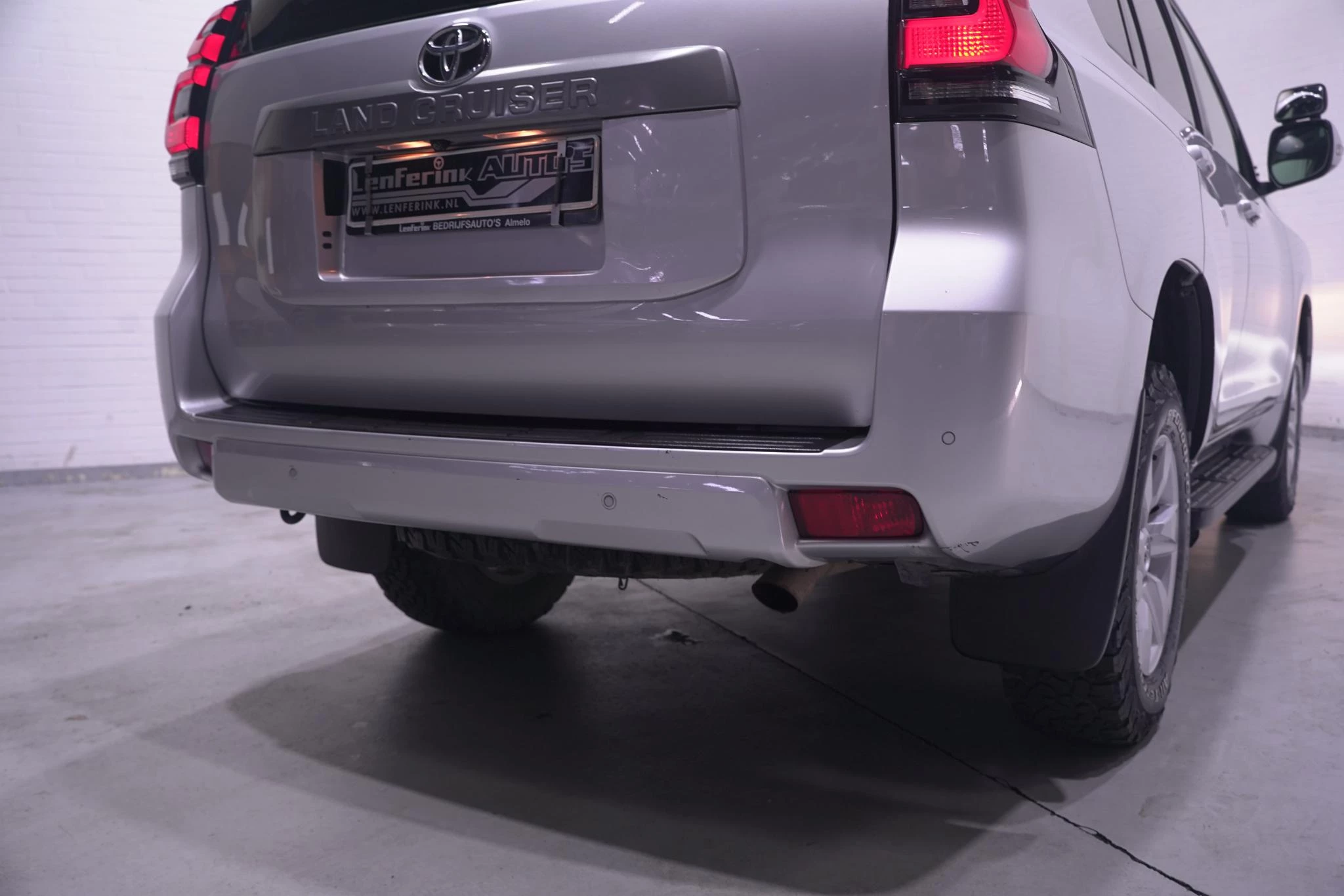 Hoofdafbeelding Toyota Land Cruiser
