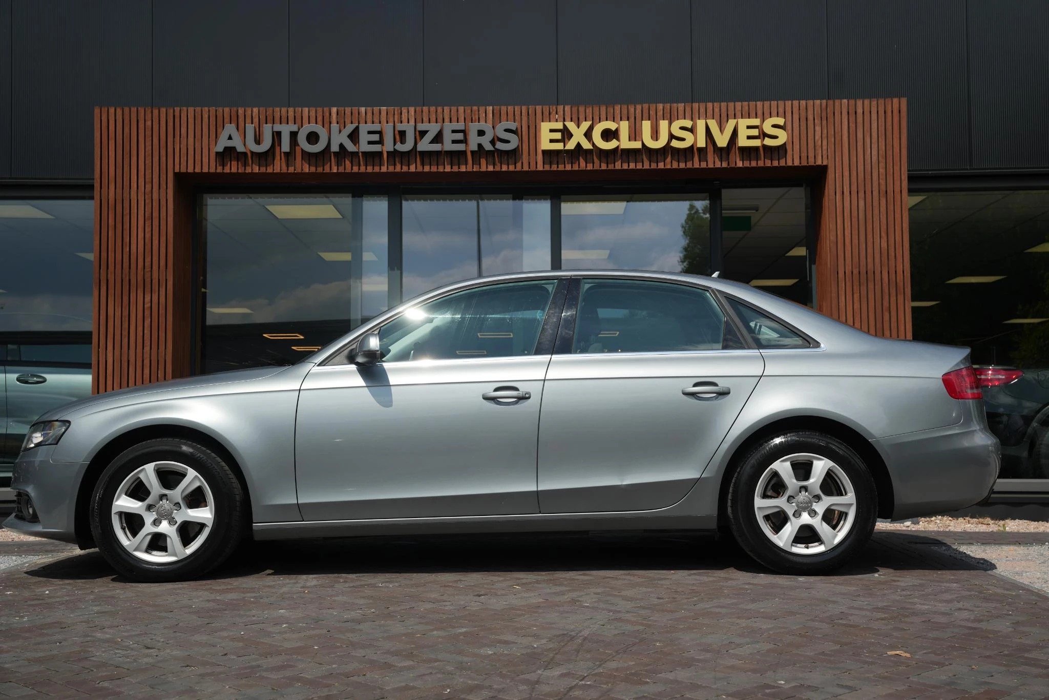 Hoofdafbeelding Audi A4