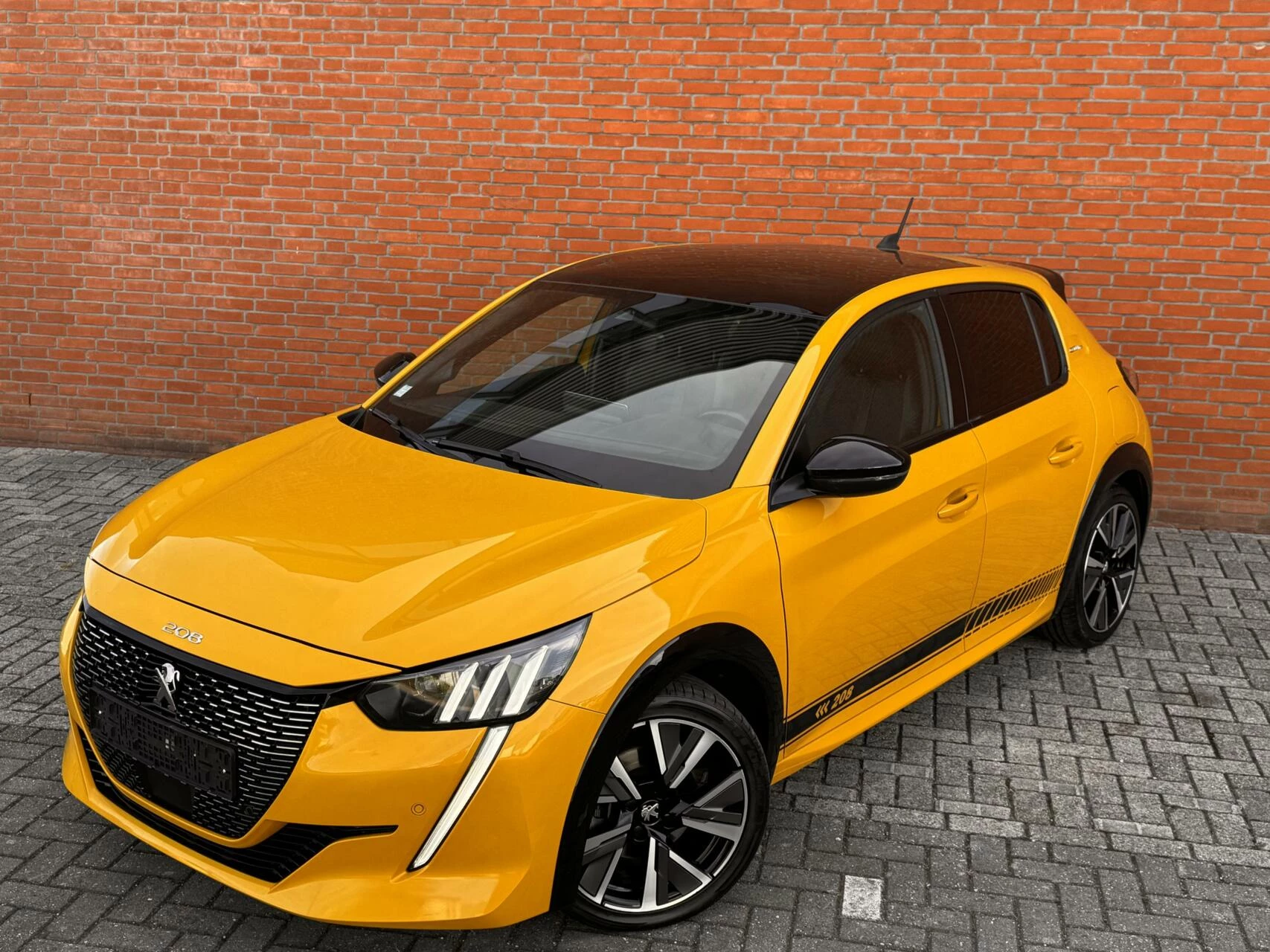 Hoofdafbeelding Peugeot 208