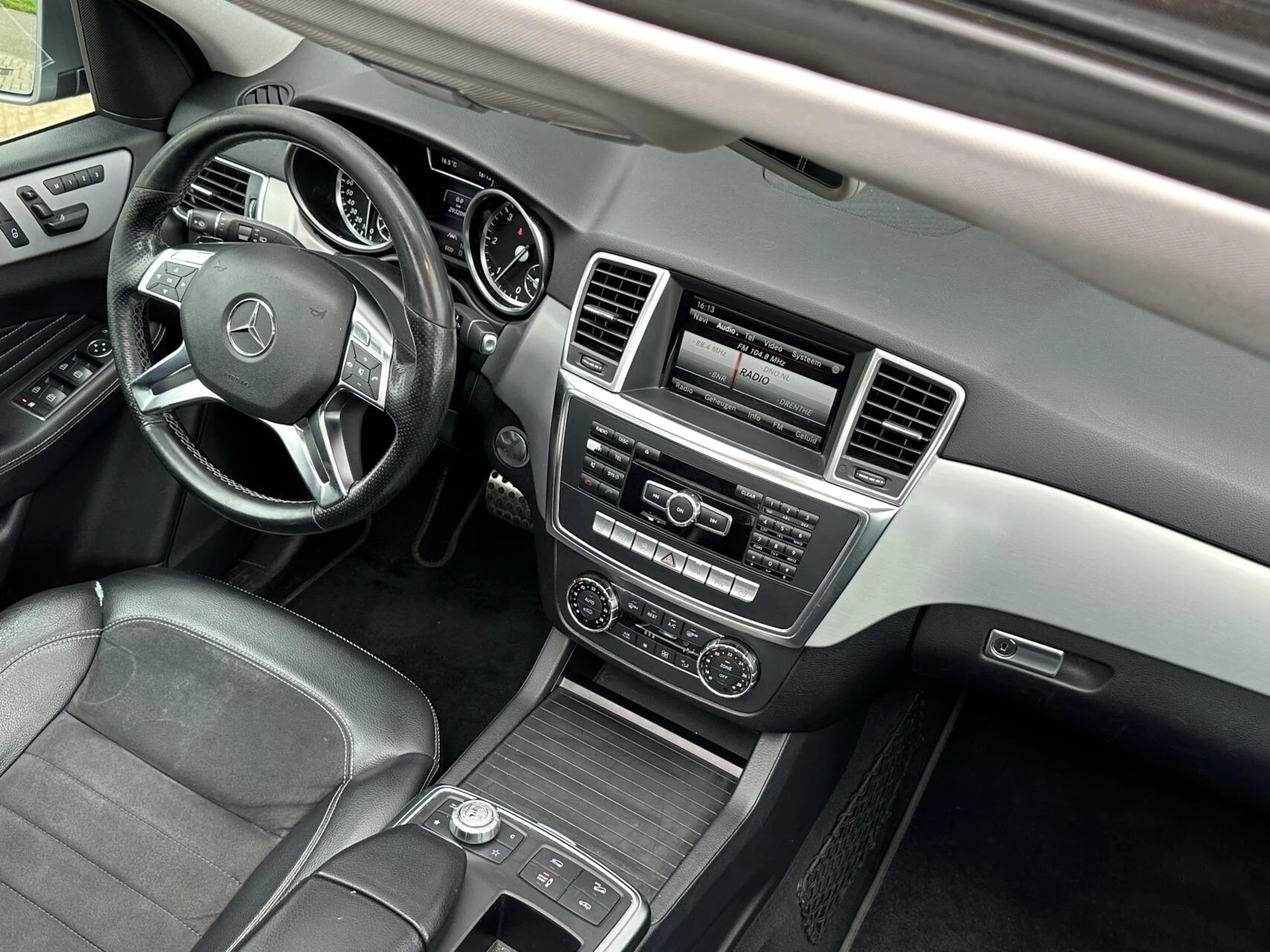 Hoofdafbeelding Mercedes-Benz M-Klasse