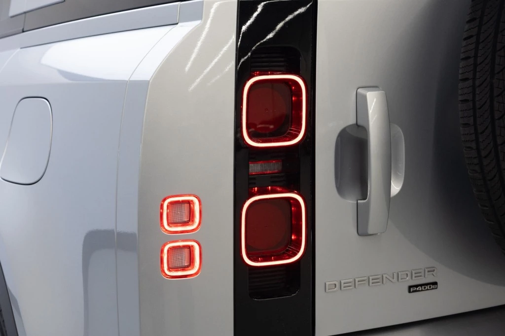 Hoofdafbeelding Land Rover Defender