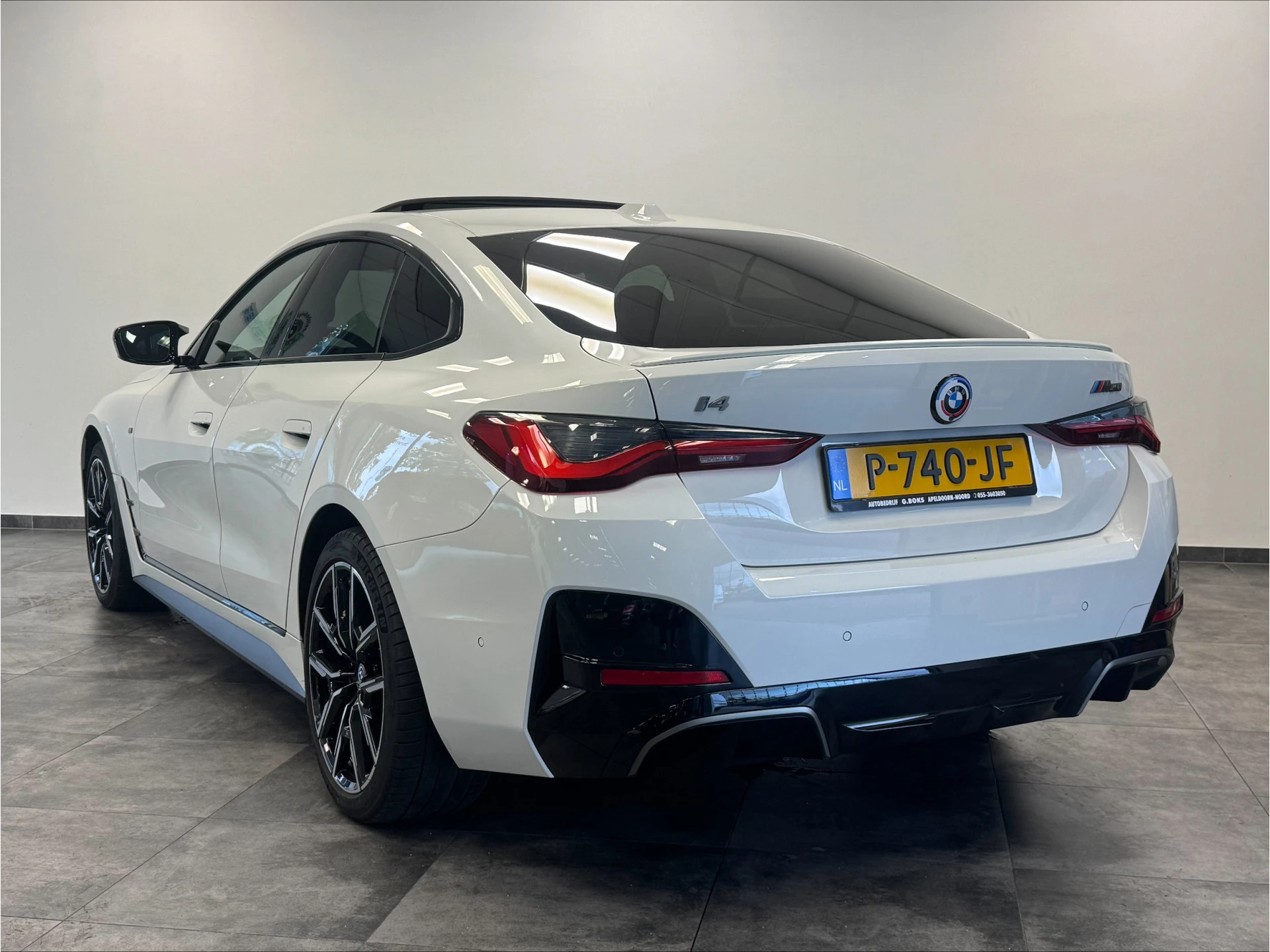 Hoofdafbeelding BMW i4