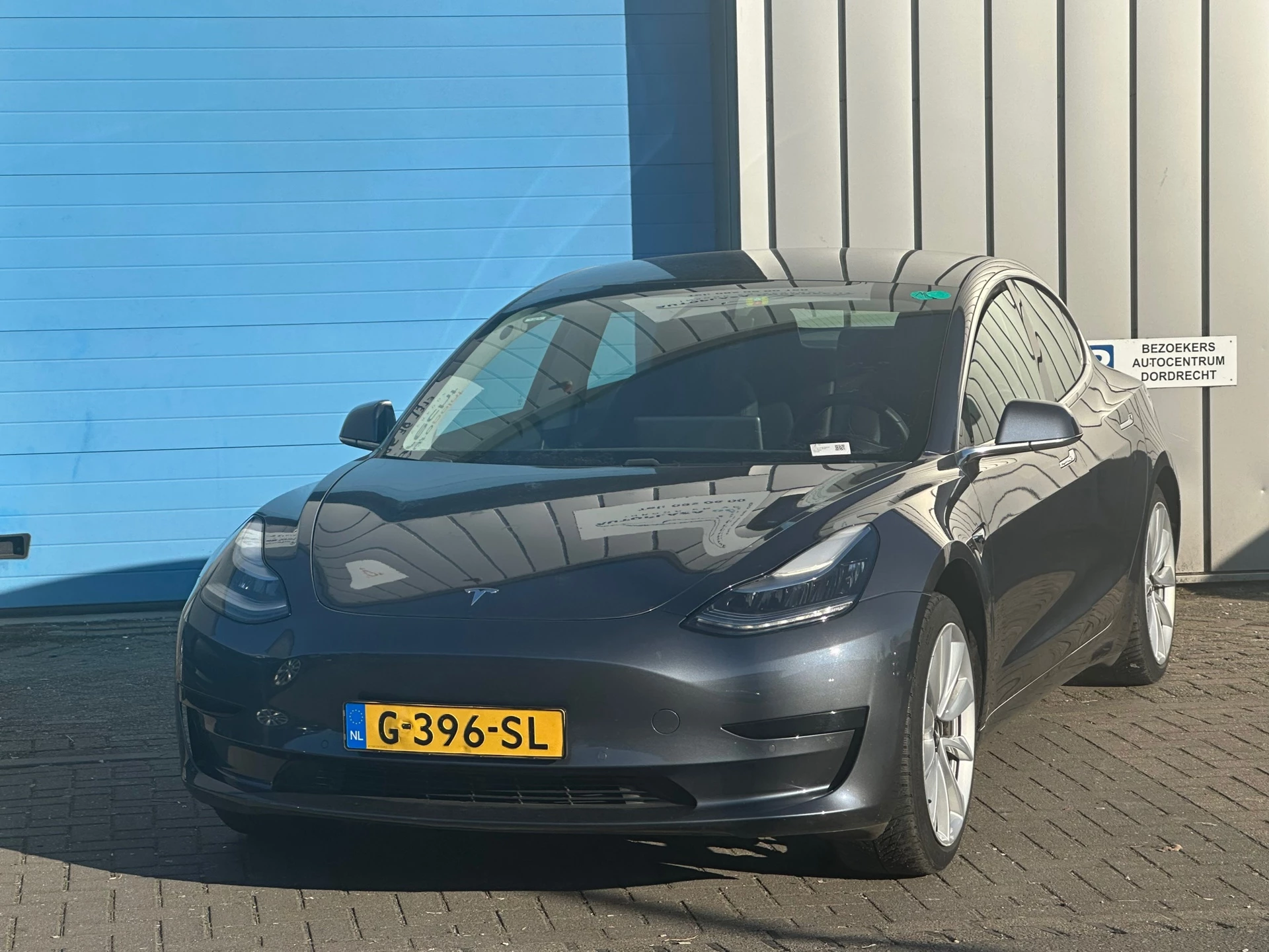 Hoofdafbeelding Tesla Model 3